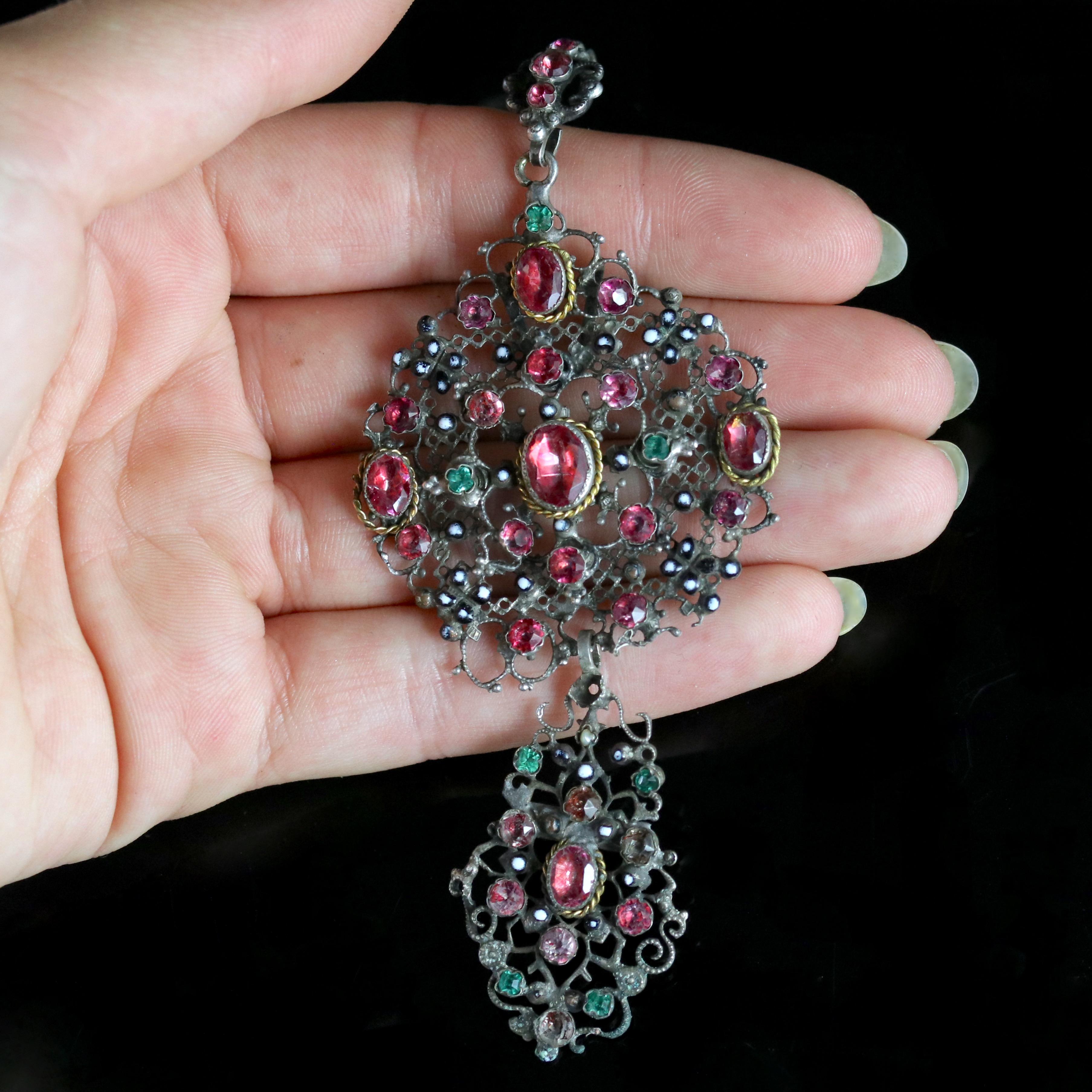 Antique  Large Paste Stone Enamel Pendant Silver, For Sale 2