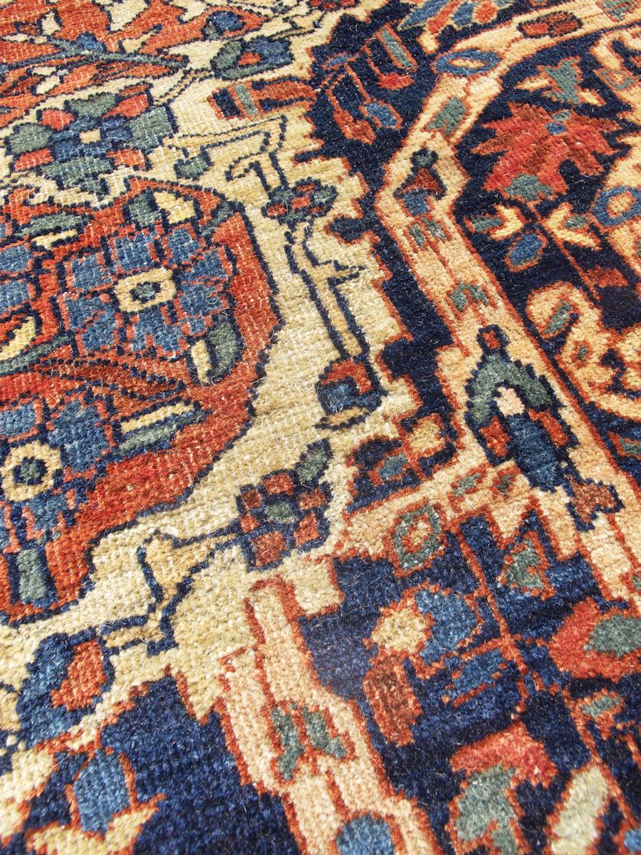 Antique Persian Fereghan Sarouk Rug, Late 19th Century

Additional Information
Dimensions: 9'1