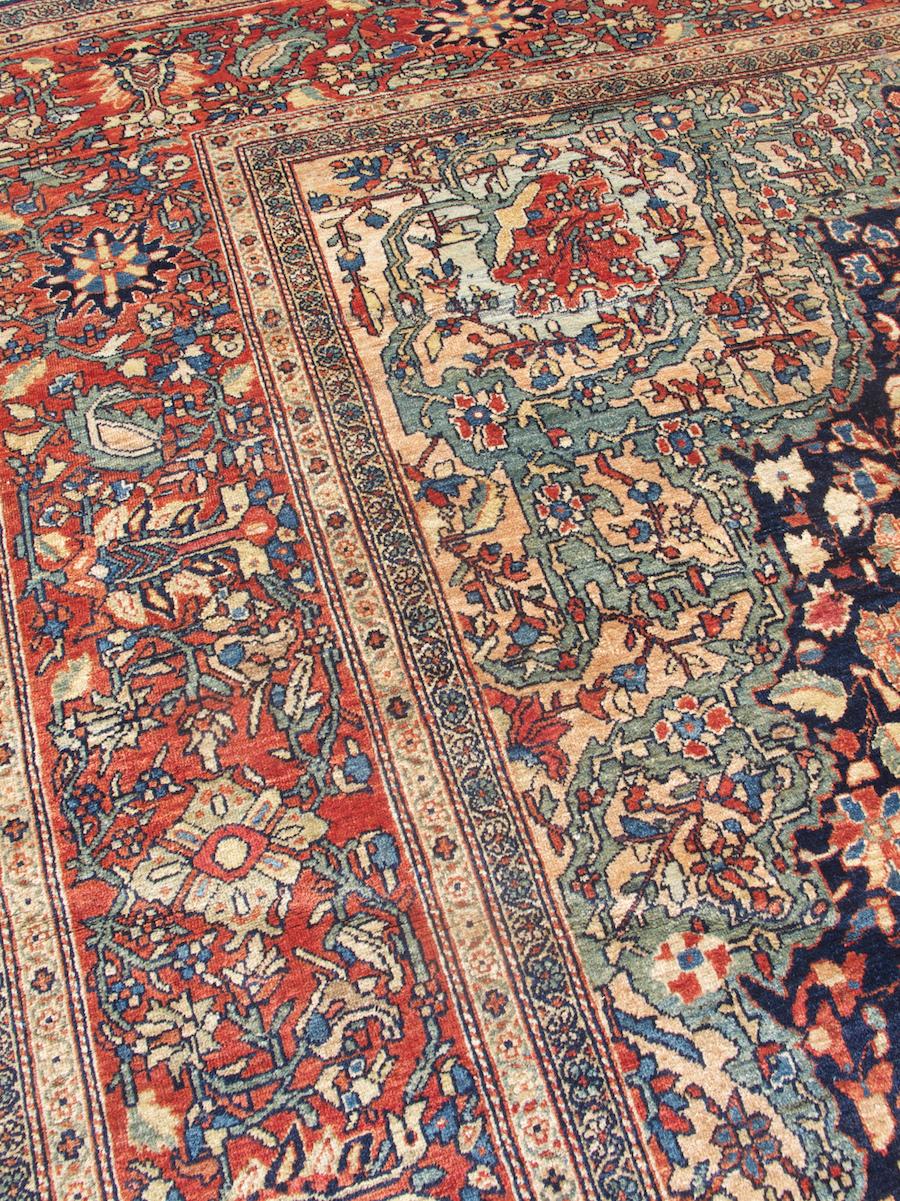 Hand-Woven Antique Large Persian Fereghan Sarouk Rug, 19th Century For Sale