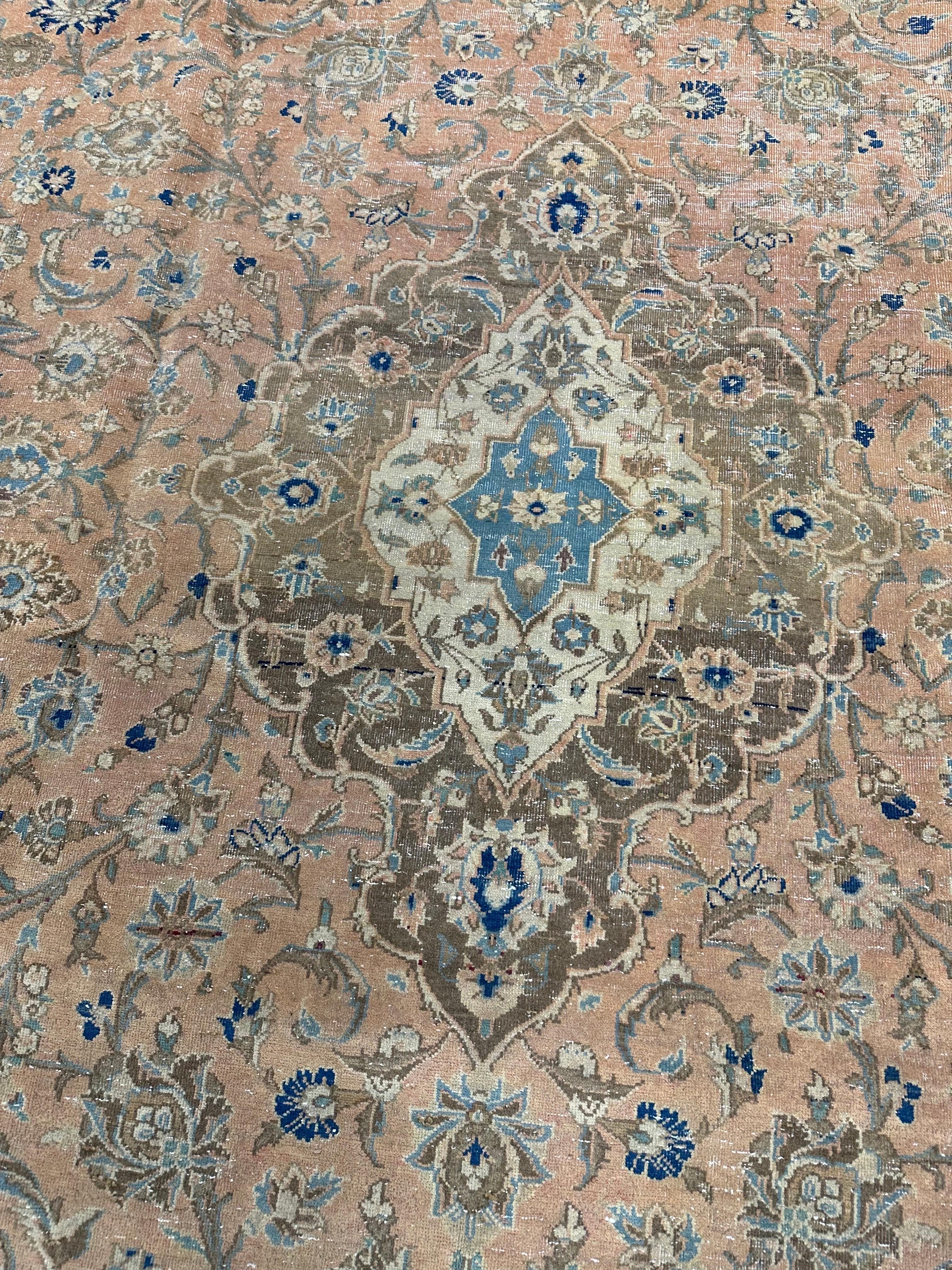 Antiker großer persischer Kashan-Design-Teppich aus Wolle und Baumwolle, Anfang 20. (Handgeknüpft) im Angebot