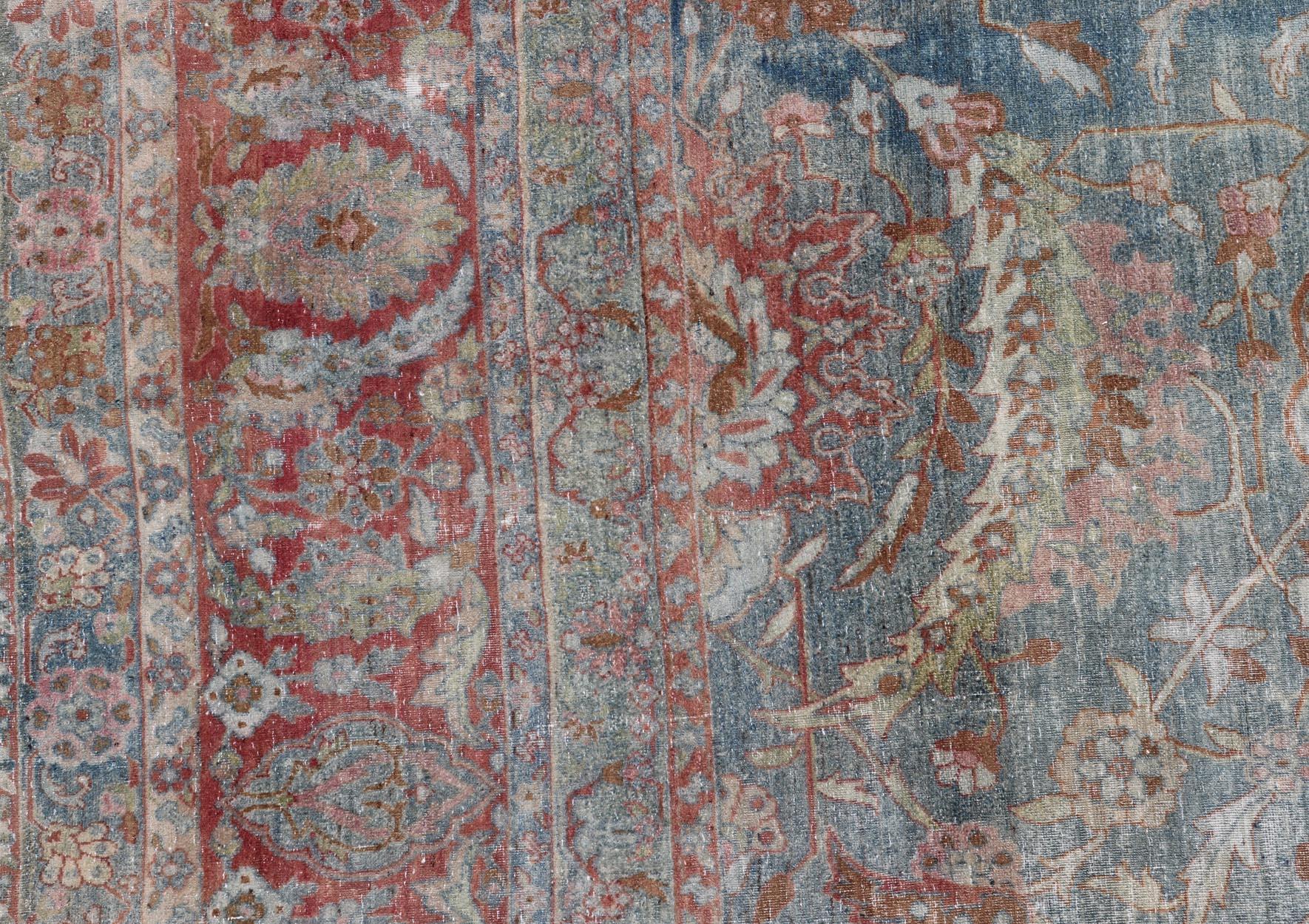 Antique Large Persian Kerman Rug with Soft Floral All-Over Design 10'7 x 19'5 For Sale 3