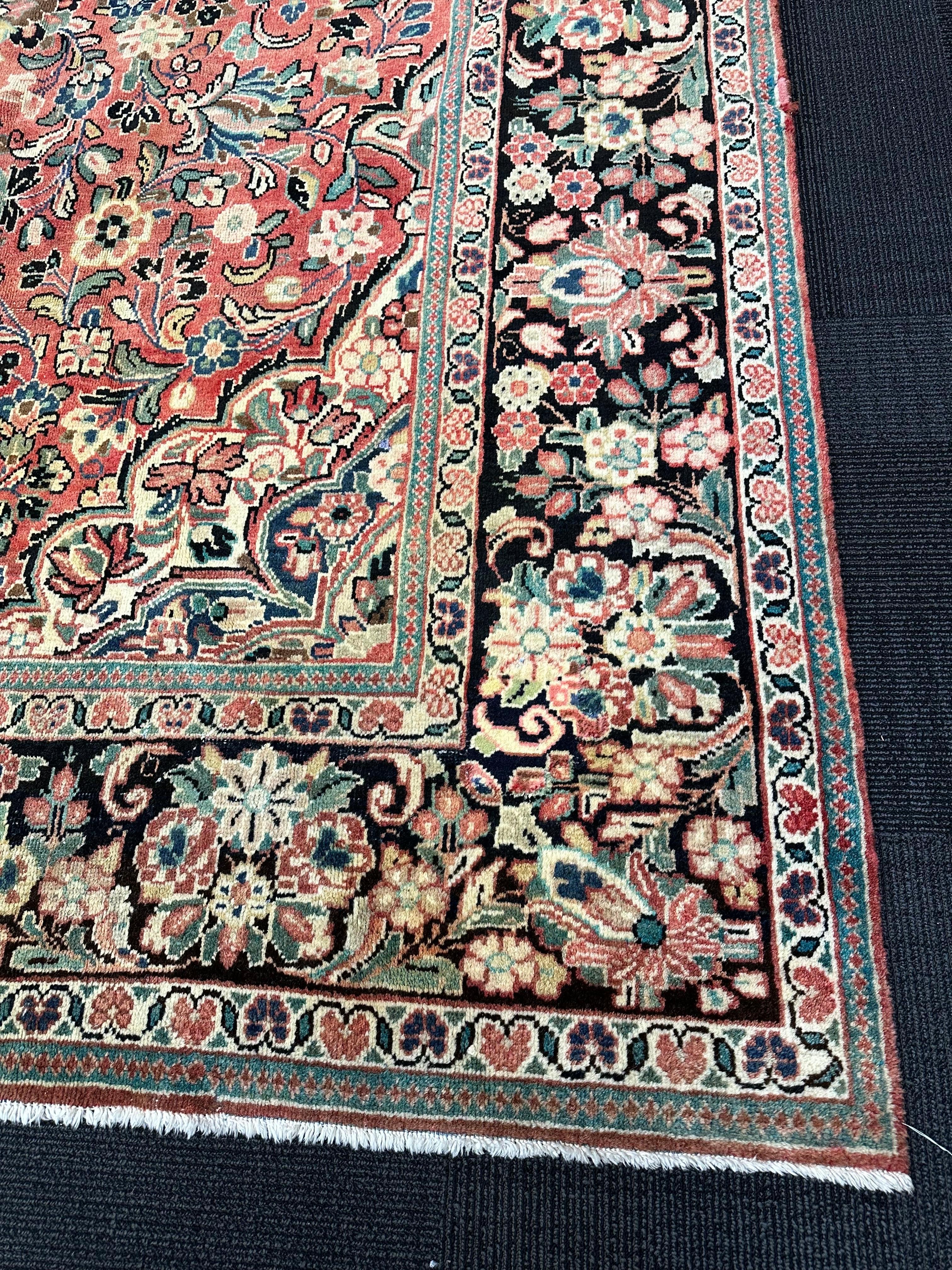 Persiano Antico grande tappeto persiano con disegno Mahal in lana e cotone, inizio XX secolo in vendita