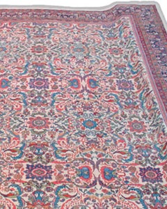 Antique Large Persian Sultanabad Rug, Early 20th Century