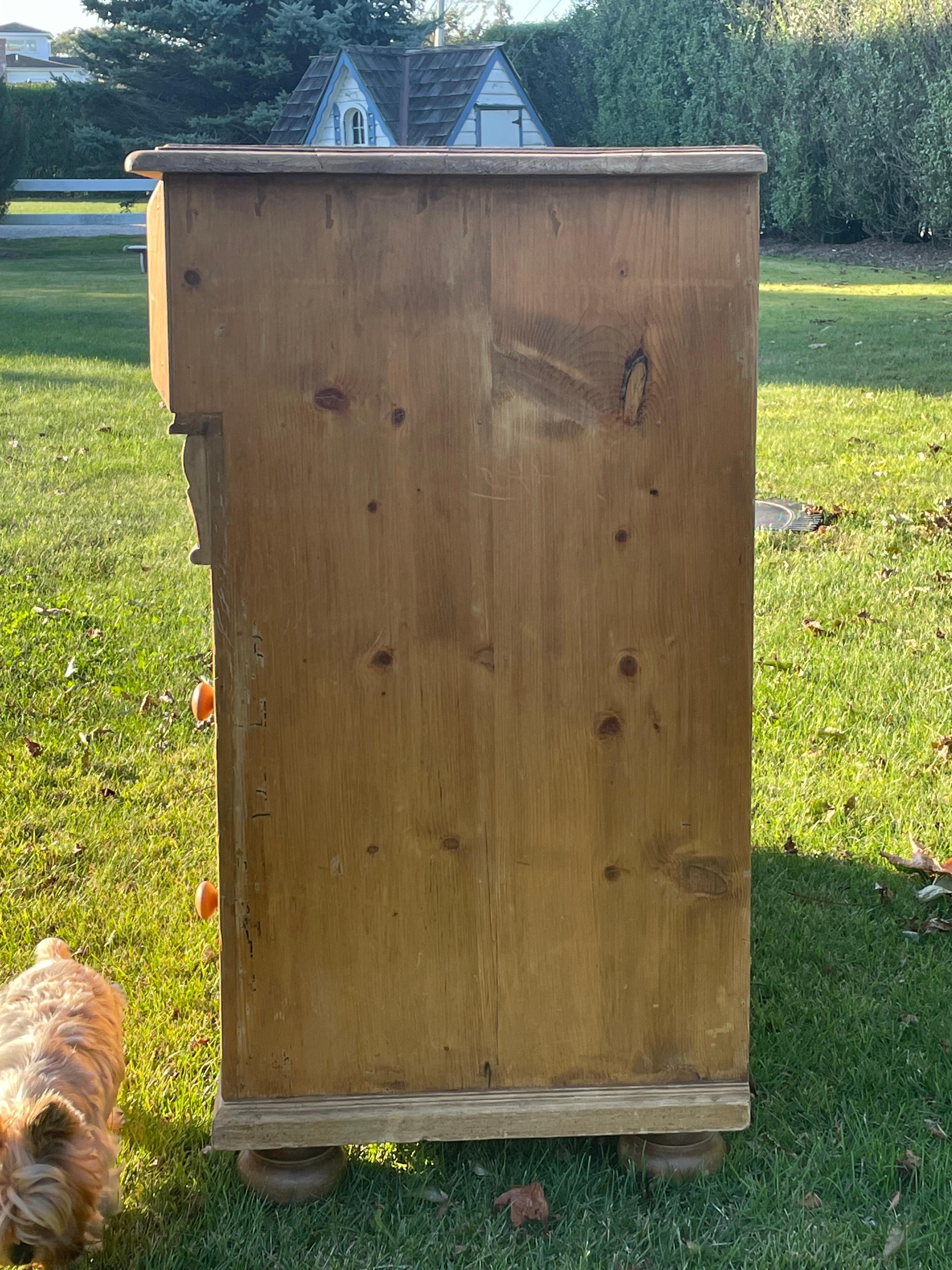 Antique Large Pine Dresser with lots of Drawer Space For Sale 2