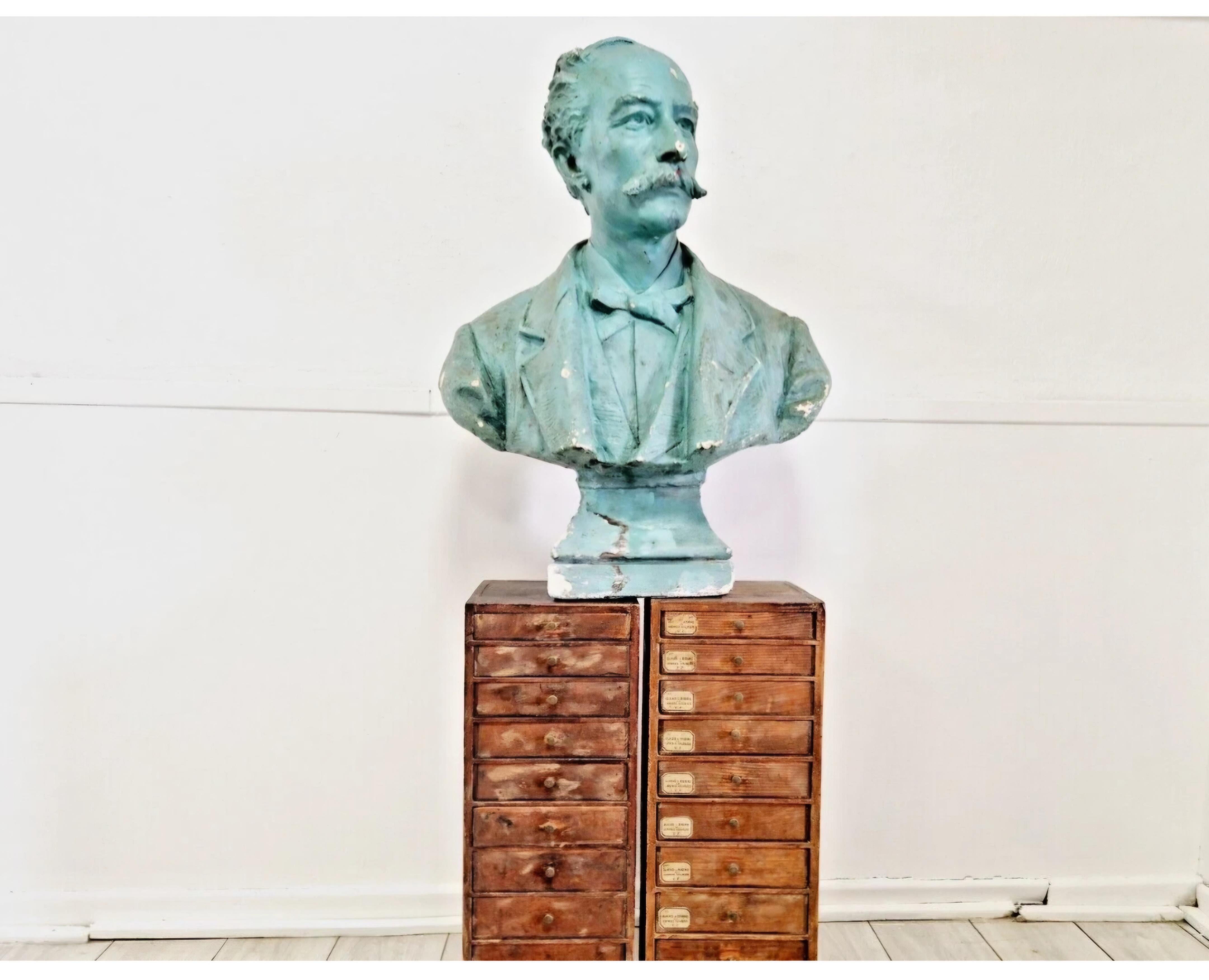 Antique Large Plaster Bust Life Size in vendita 3