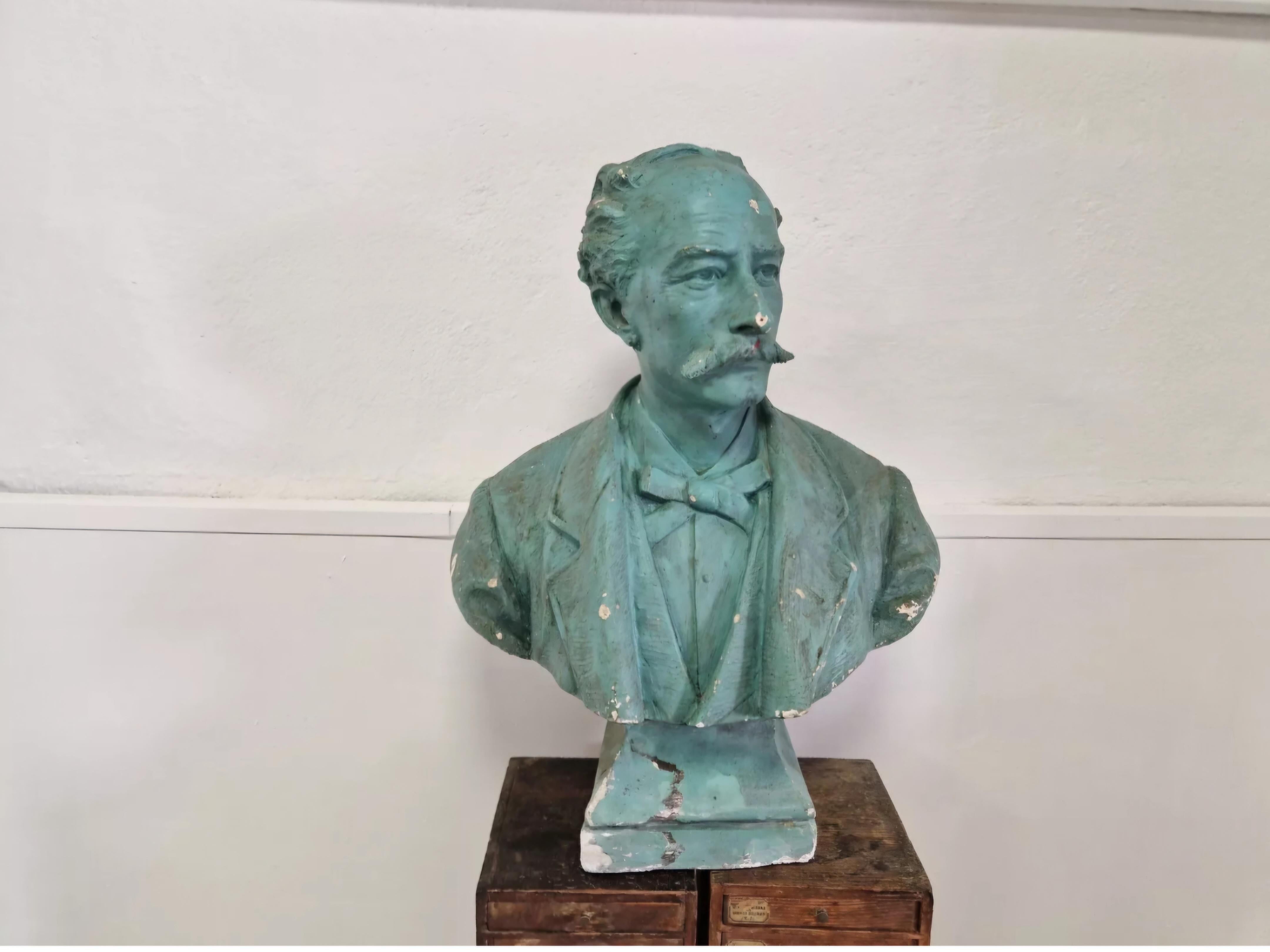 XIX secolo Antique Large Plaster Bust Life Size in vendita