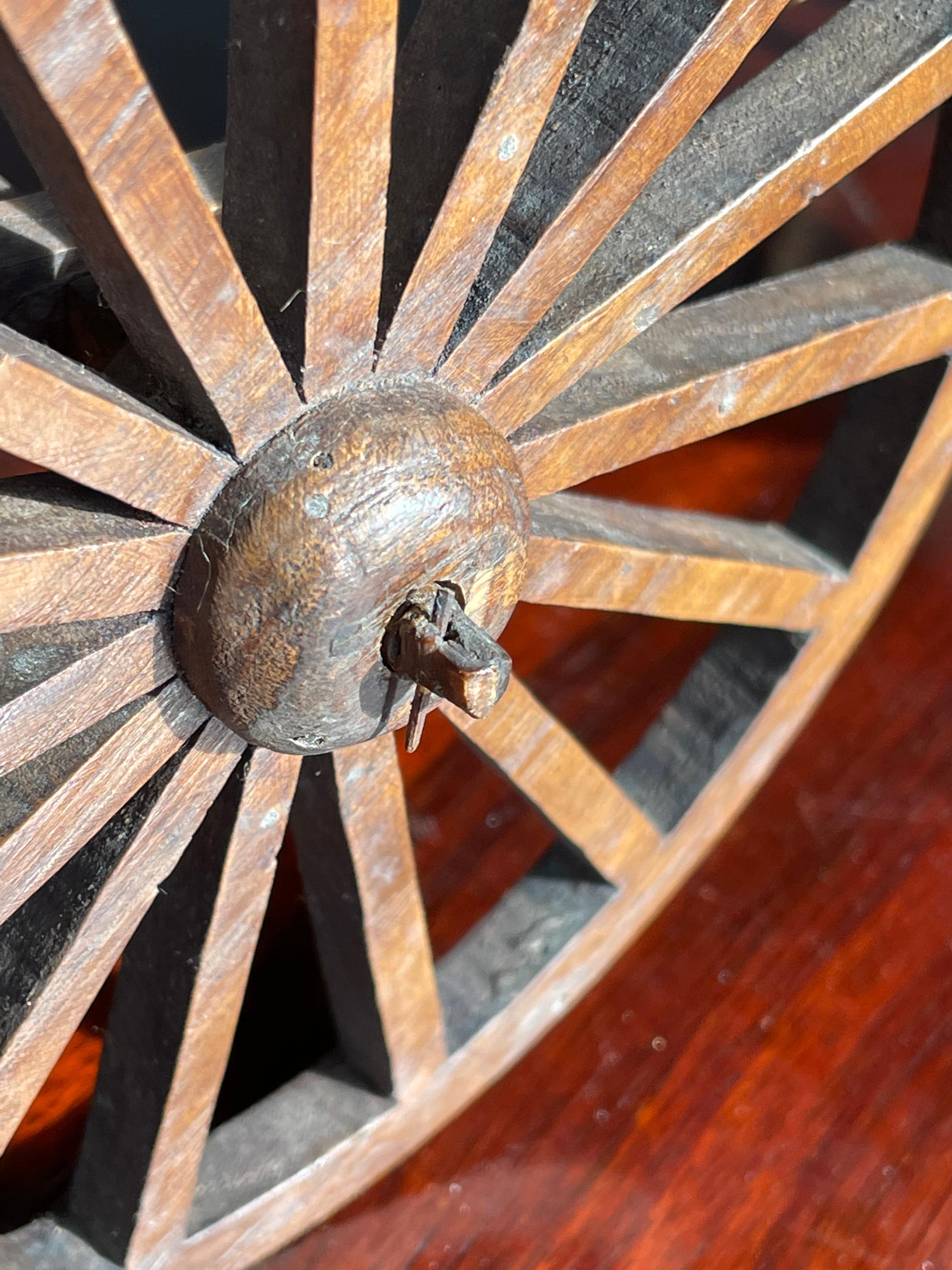 Antique Large & Rare, Late 1800s Hand Crafted Wooden Carriage Novelty Cigar Box 3