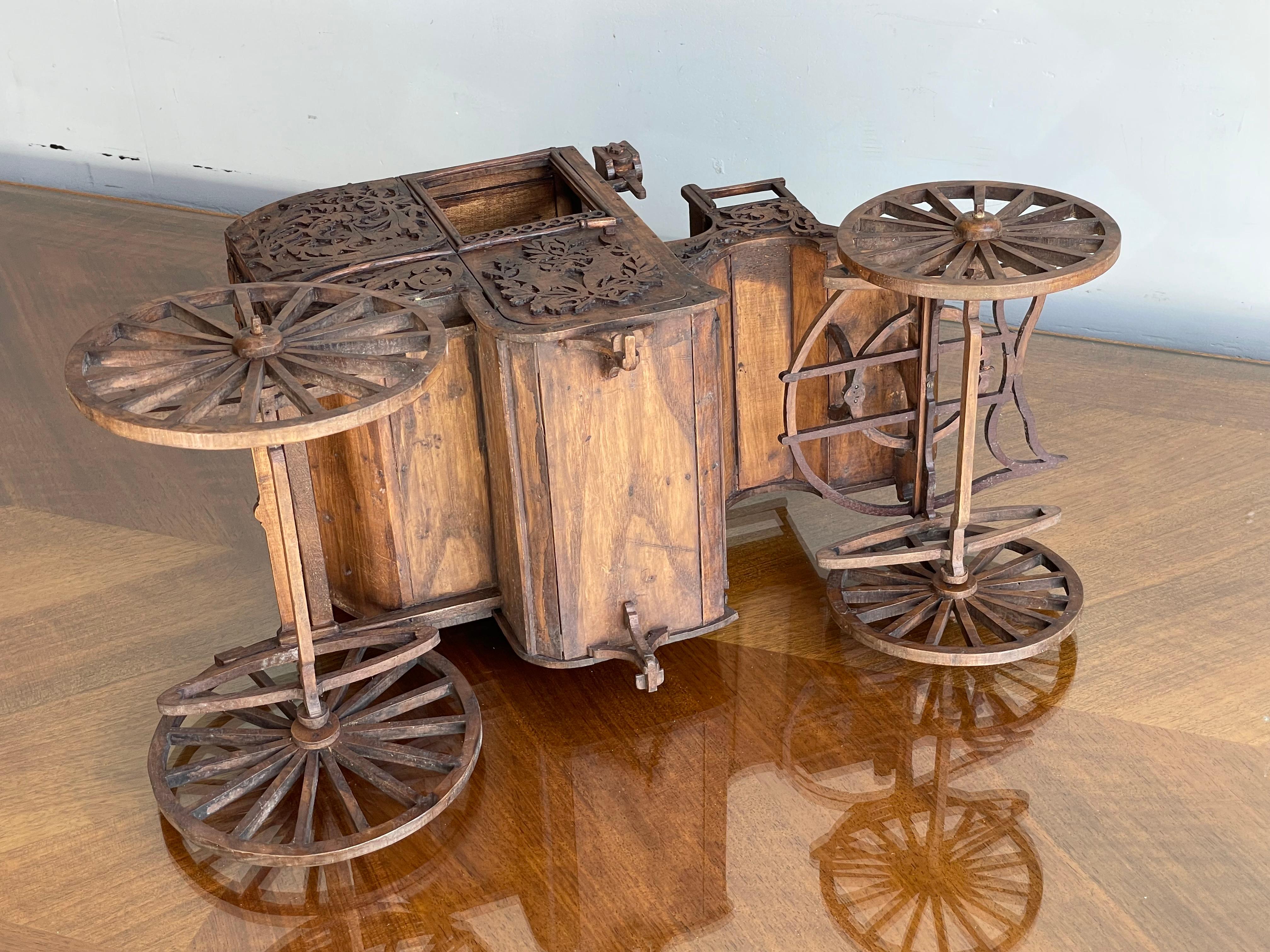 Antique Large & Rare, Late 1800s Hand Crafted Wooden Carriage Novelty Cigar Box For Sale 9