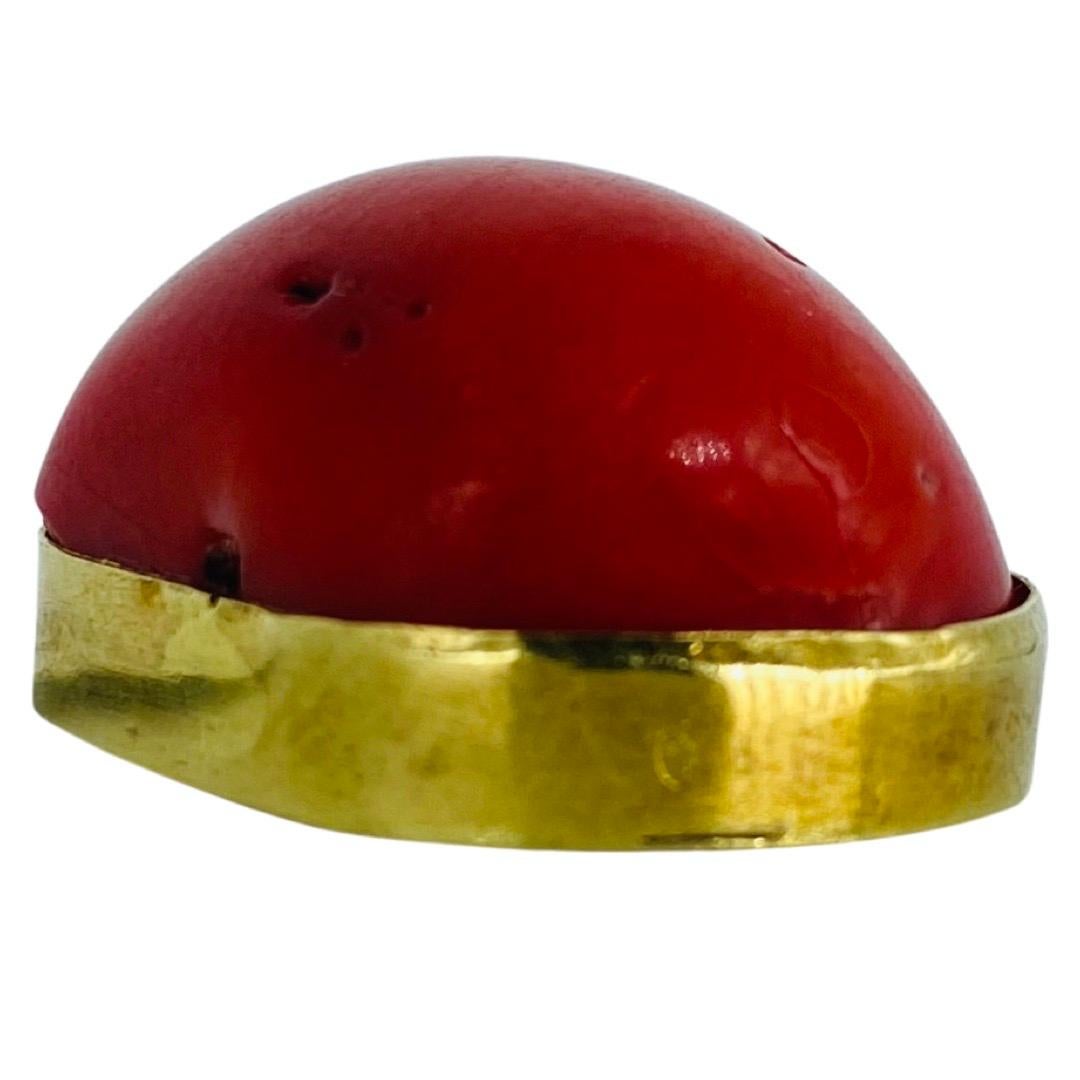 Antique Large Red Coral Cabochon Stone Pendant Made In Egypt 18k Gold In Good Condition For Sale In Miami, FL