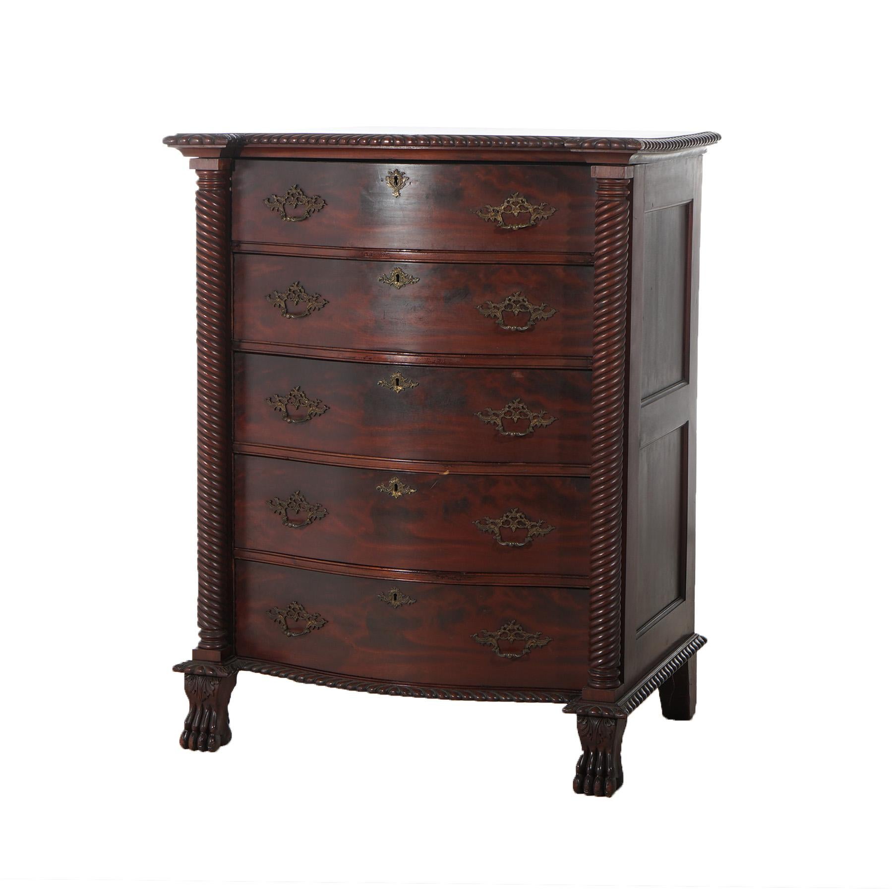 Grande commode ancienne RJ Horner Bow-Front avec cinq tiroirs, colonnes torsadées, garniture godronnée et pieds en patte d'oie c1890 

Mesures : 45,75''H x 37,75''L x 23,5''P