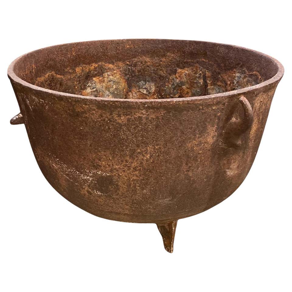 Cauldron Material Antique Iron Cauldron - 51 For Sale on 1stDibs | cast iron cauldron ...