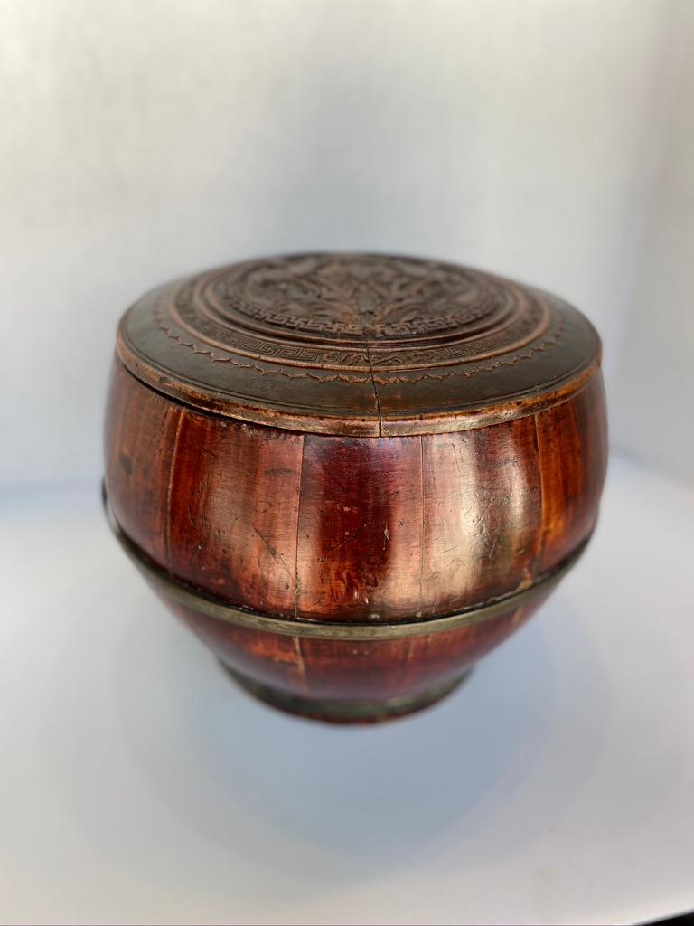 round wooden container with lid