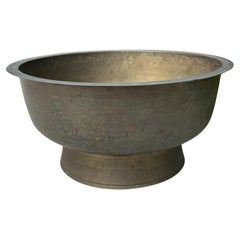 Bol de récipient antique en laiton de grande taille, Inde, 19ème siècle