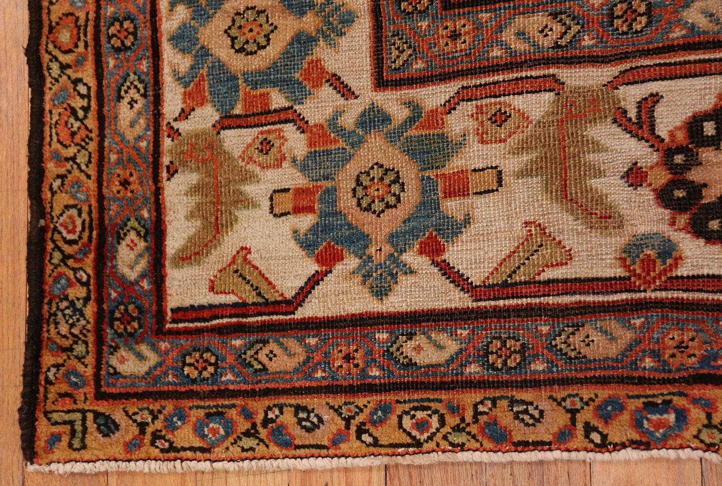 Antique Large Scale Sultanabad Carpet, Origin: Persia, Circa 1900. Size: 10 ft x 17 ft 5 in (3.05 m x 5.31 m)

Sultanabad carpets are some of the most desirable carpets in the world. Their collectability and interest for interior designers come from