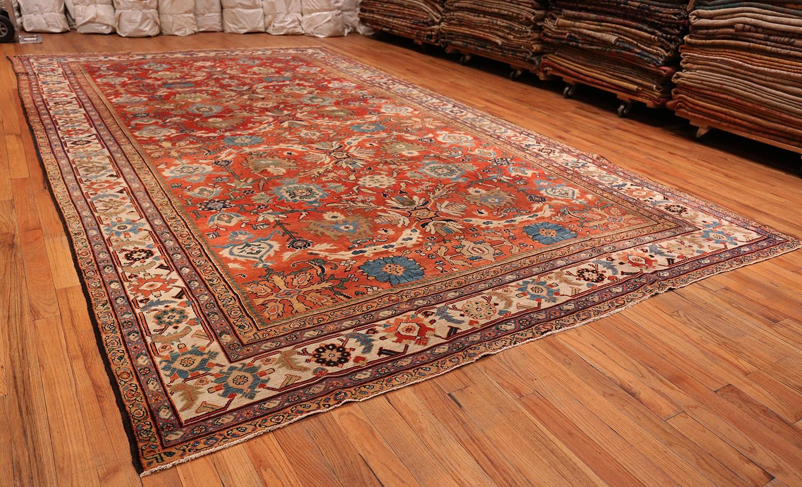 Wool Antique Persian Sultanabad Carpet. Size: 10 ft x 17 ft 5 in For Sale