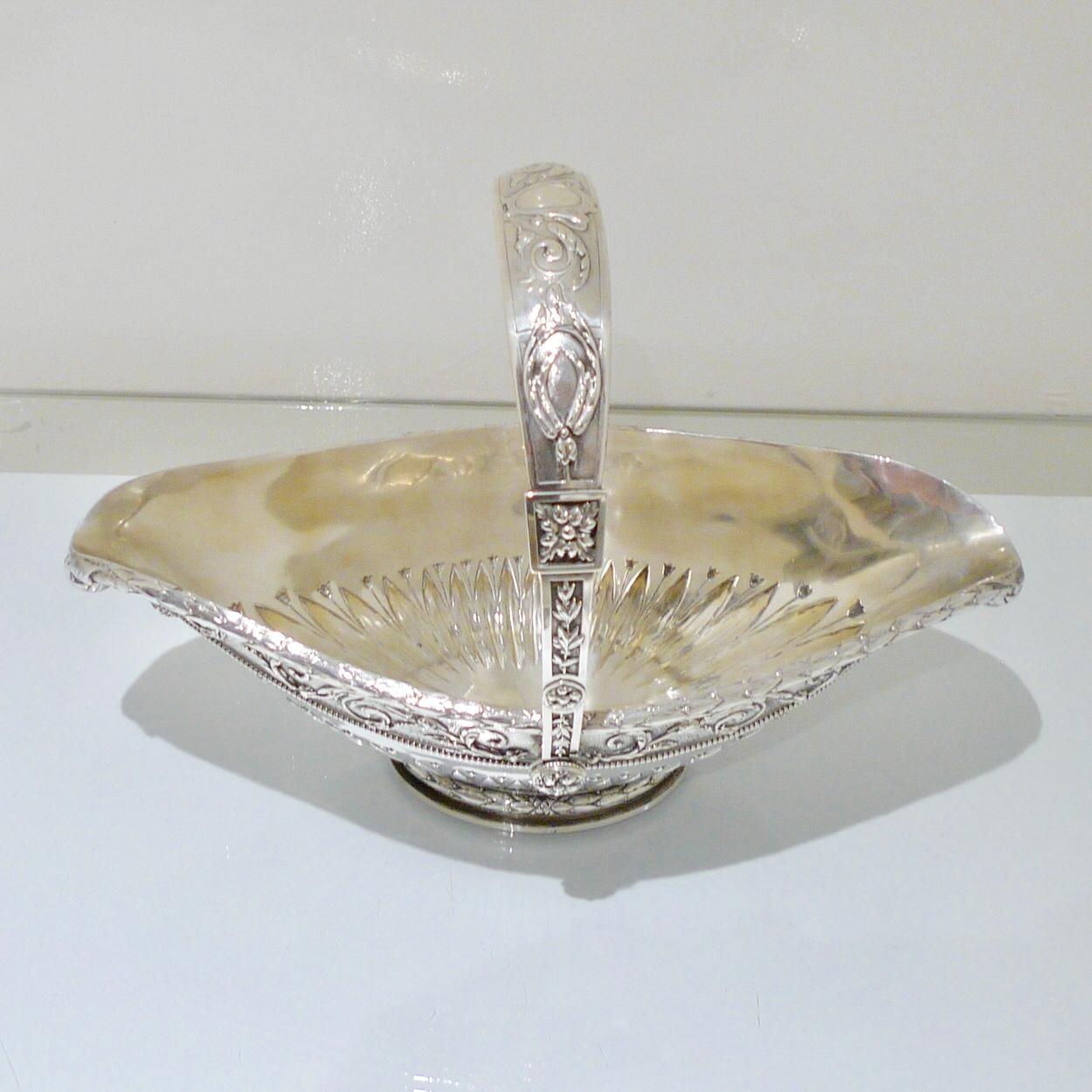 Antique Large Silver French Basket Paris circa 1845 Jacques Goujon For Sale 6