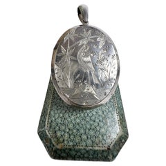 Antike große Silber viktorianischen Blumen Vogel Medaillon