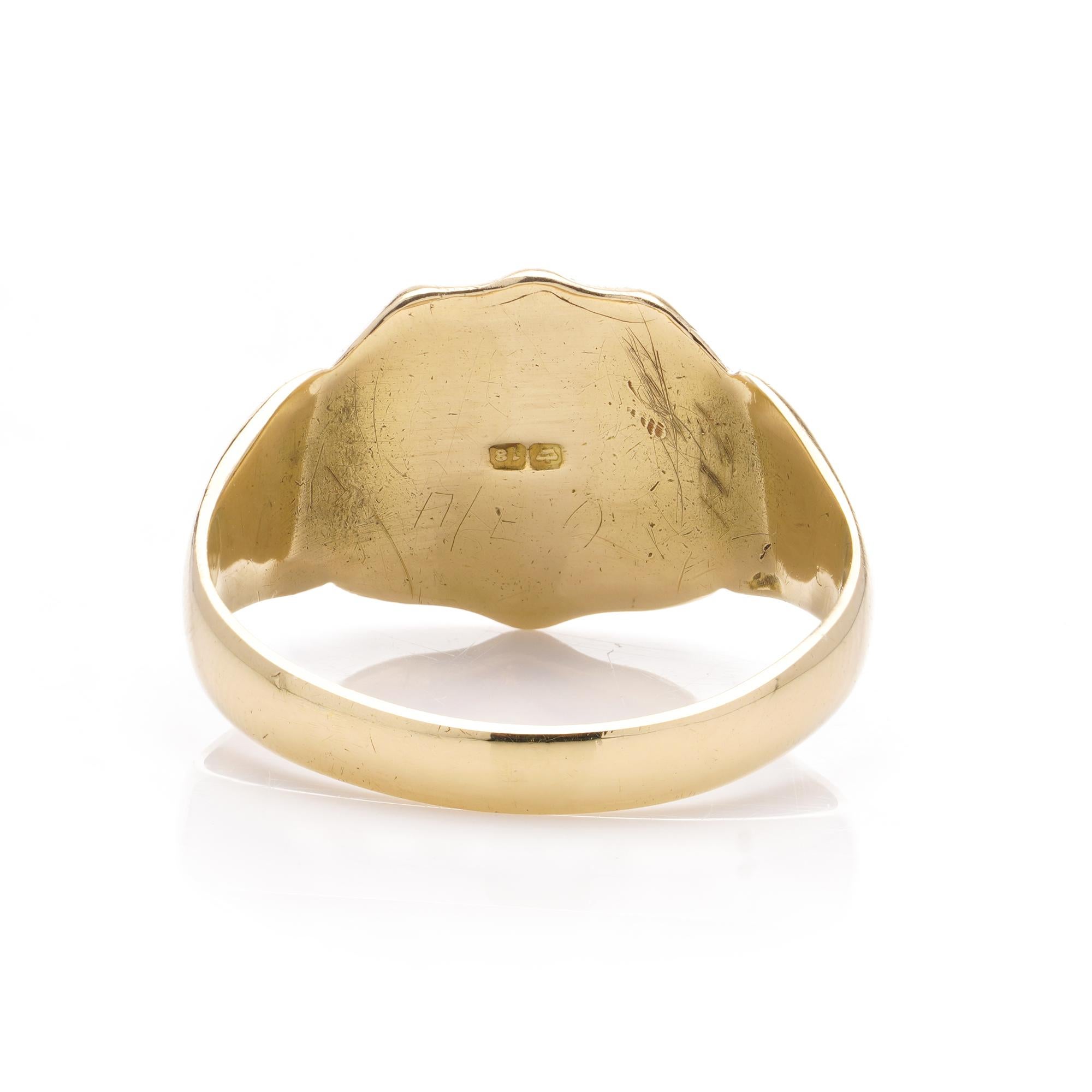Antique large size Z 18kt Yellow Gold Plain Cartouche Signet Ring 1