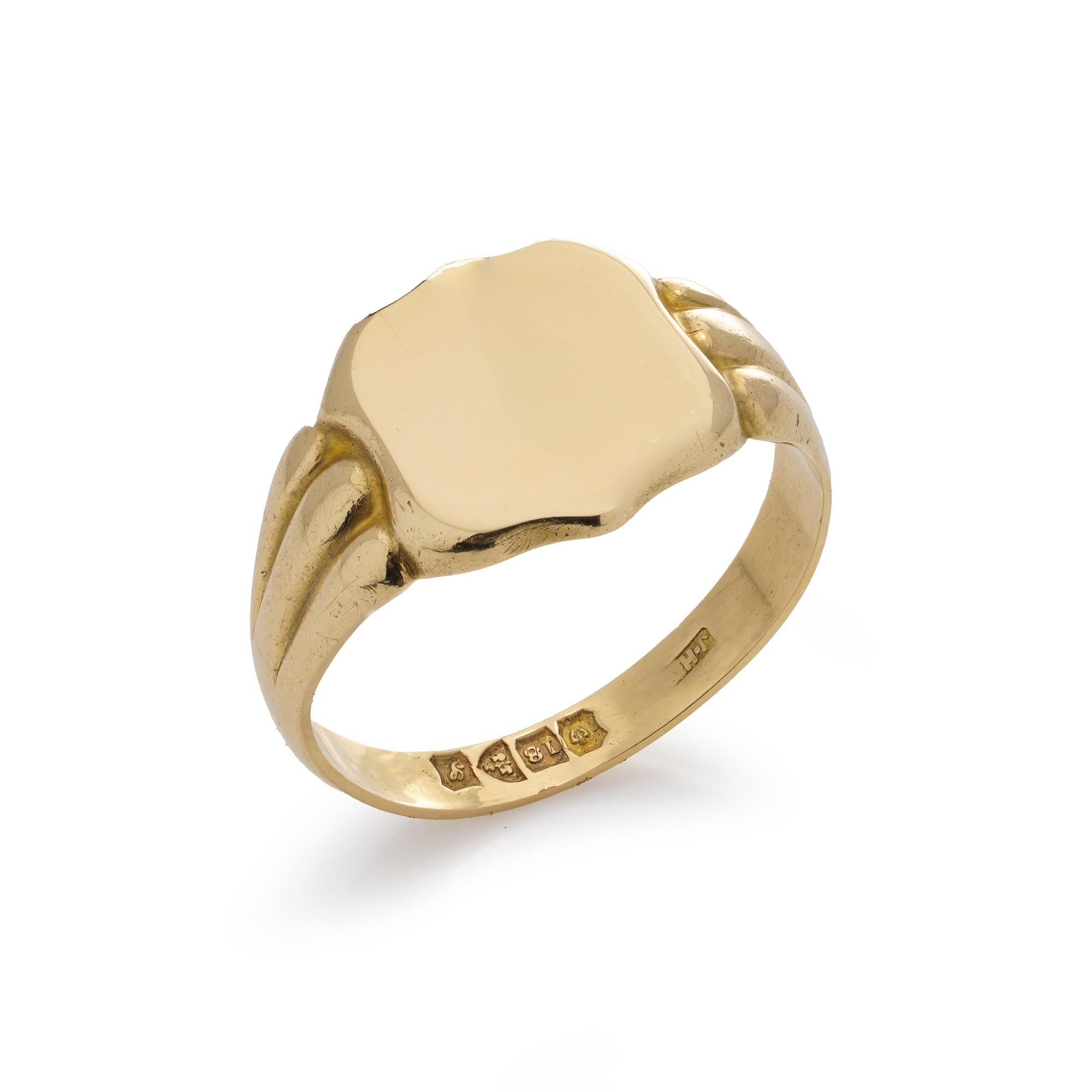 Antique large size Z 18kt Yellow Gold Plain Cartouche Signet Ring 4