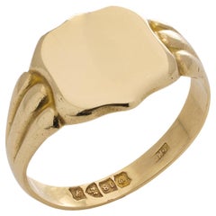 Antique large size Z 18kt Yellow Gold Plain Cartouche Signet Ring