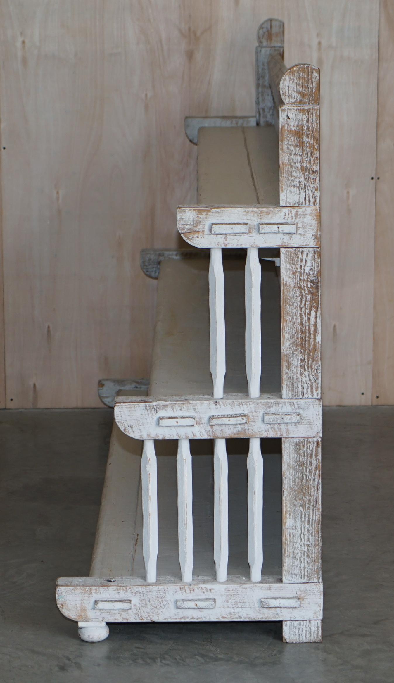 Antiquities Large Solid Oak Hand Painted Waterfall Bookcase Bookshelf Plant Display en vente 3