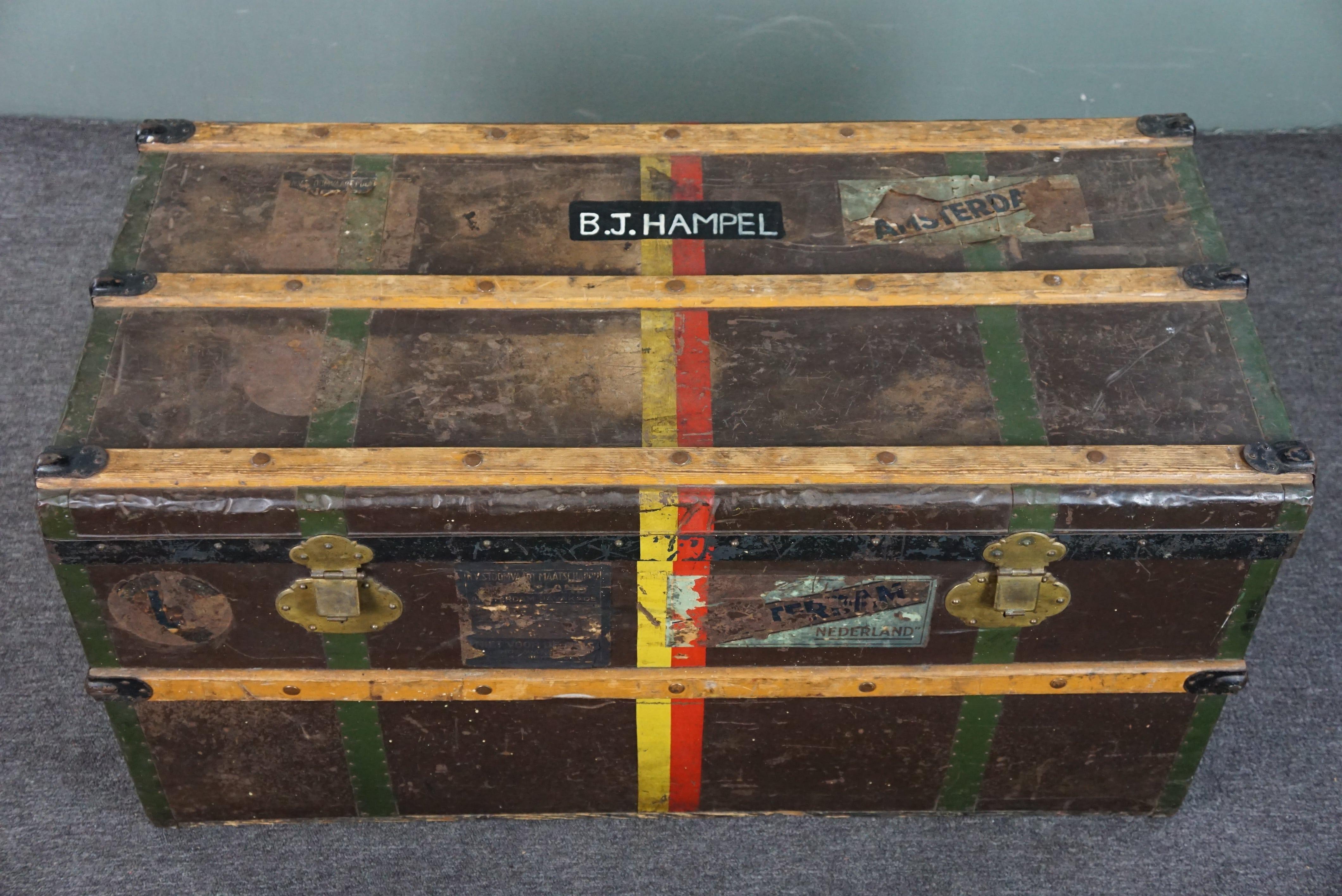 Antique large travel suitcase with fantastic colors and original labels. For Sale 2