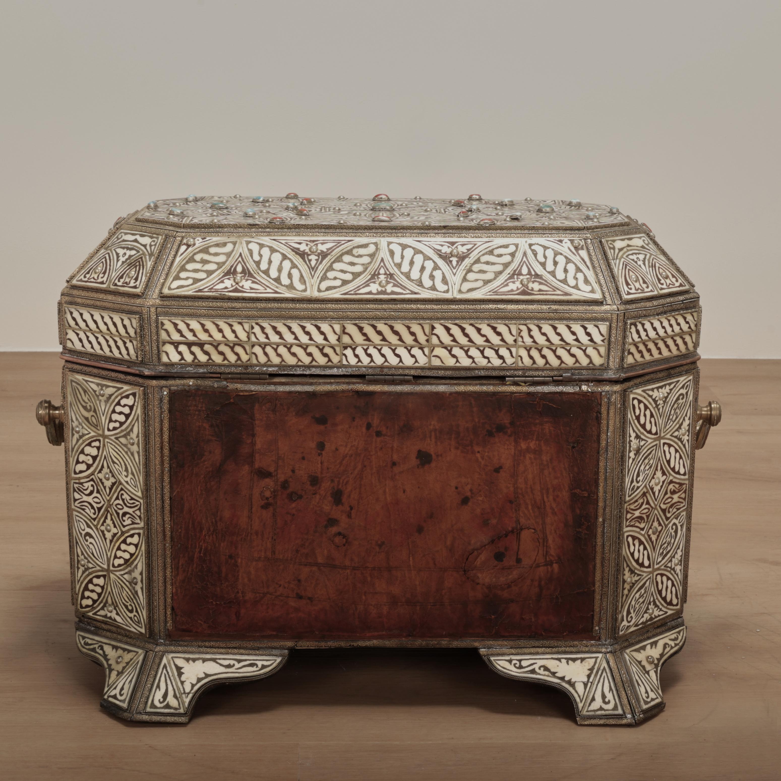 Antique Large Turkish Bone and Metal Box For Sale 8