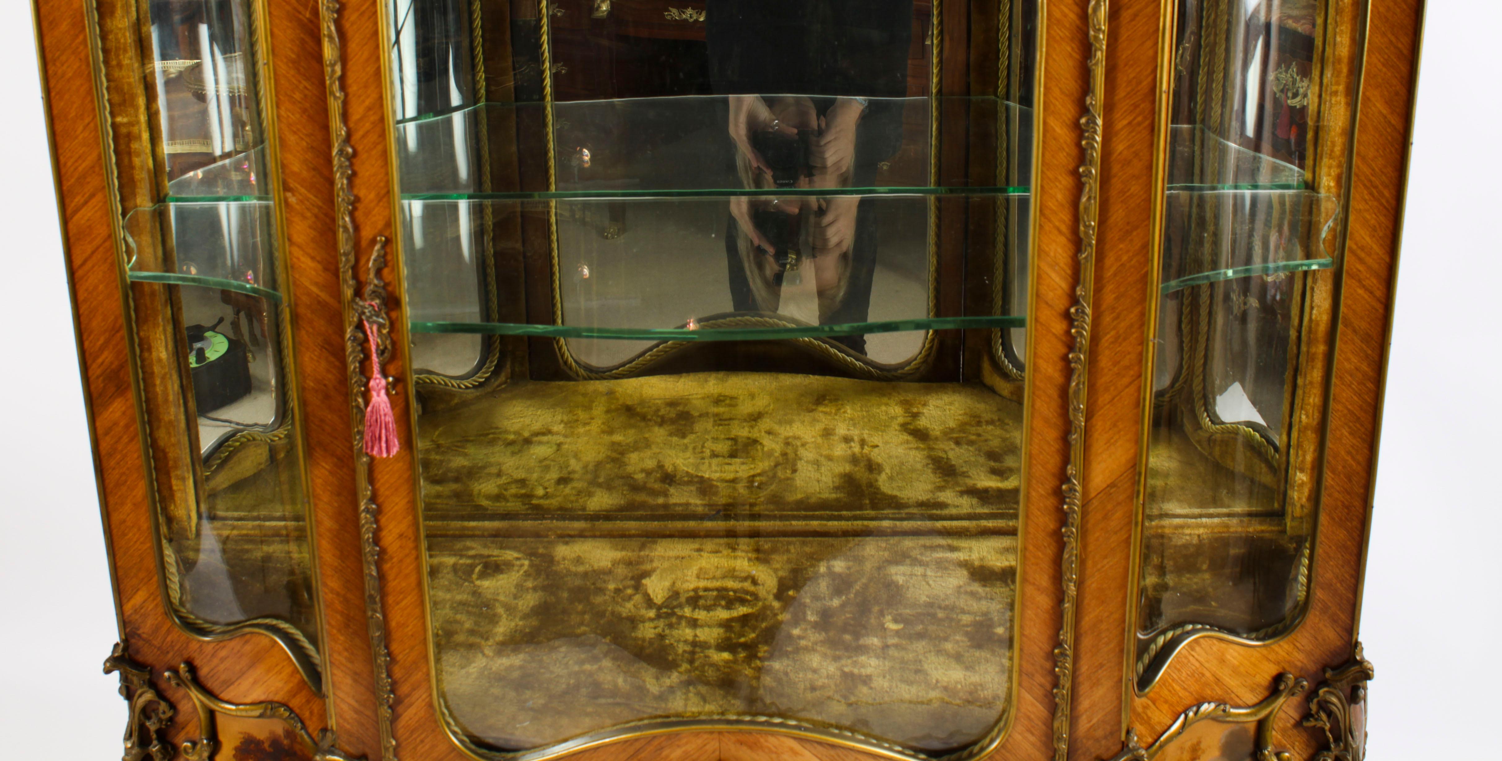 Late 19th Century Antique Large Vernis Martin Bombe' Display Cabinet 19th Century For Sale