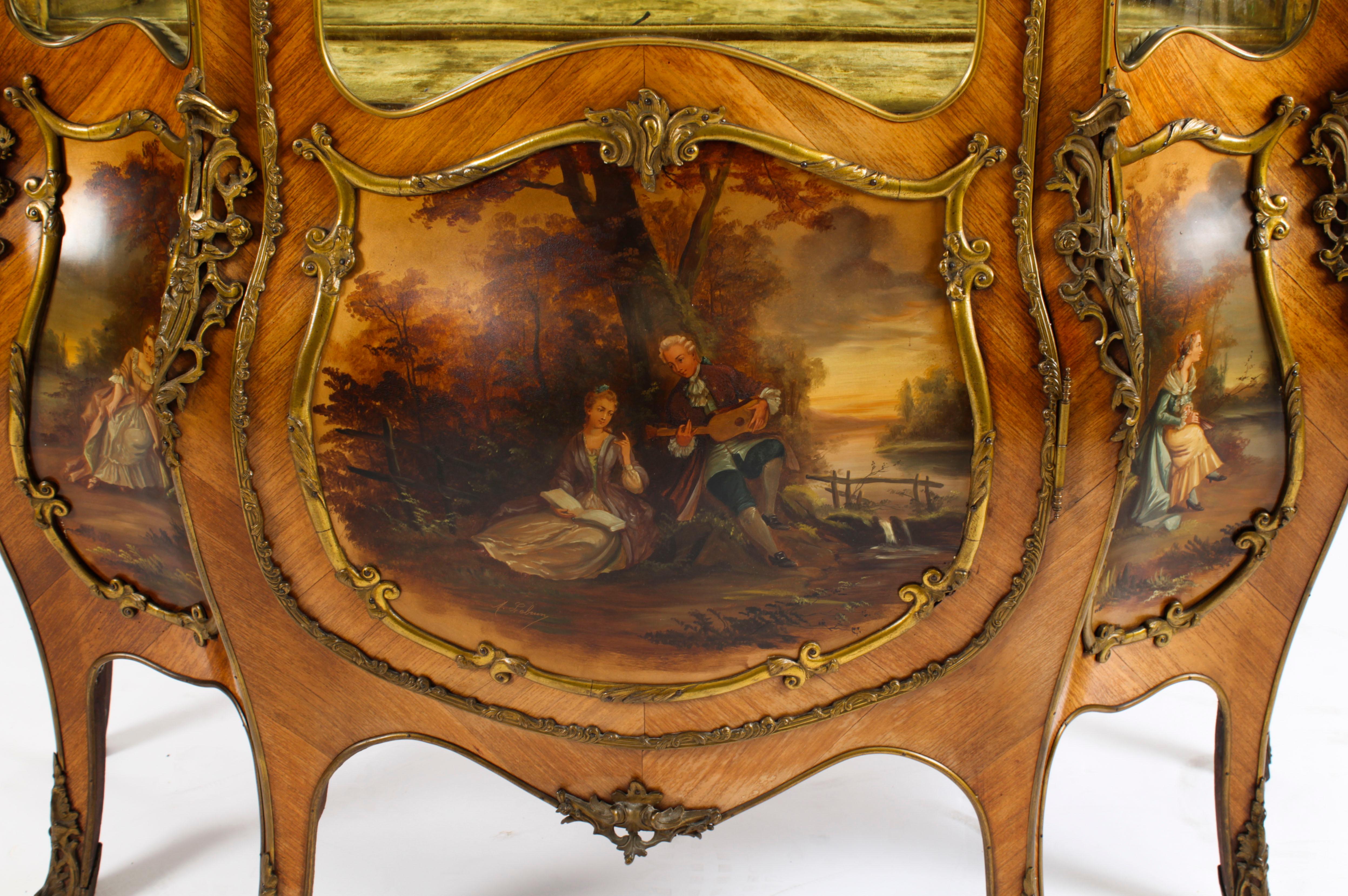 Antique Large Vernis Martin Bombe' Display Cabinet 19th Century For Sale 1