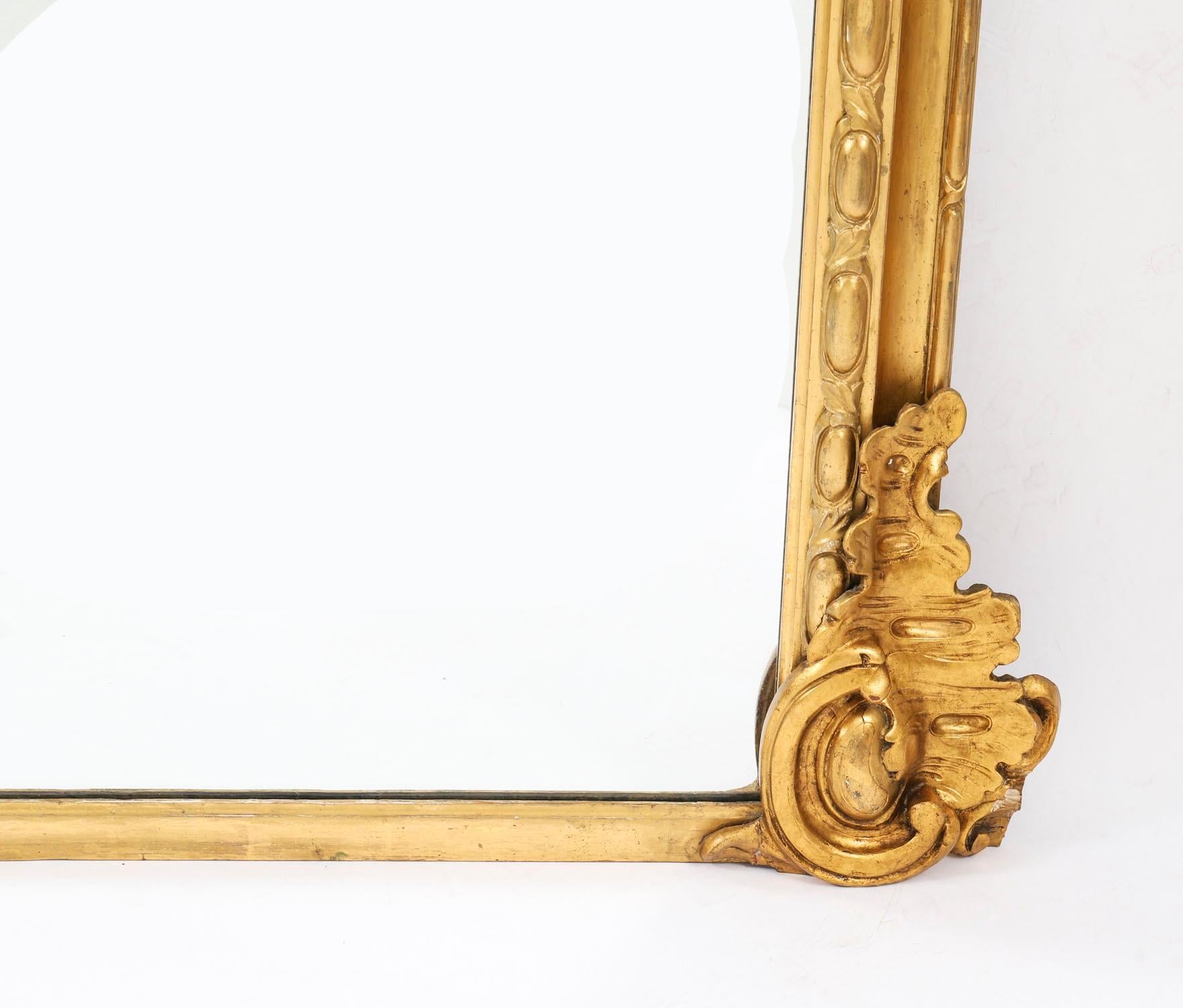 Metà XIX secolo Antique Mirror vittoriano di grandi dimensioni in legno dorato del XIX secolo, 168x160 cm. in vendita