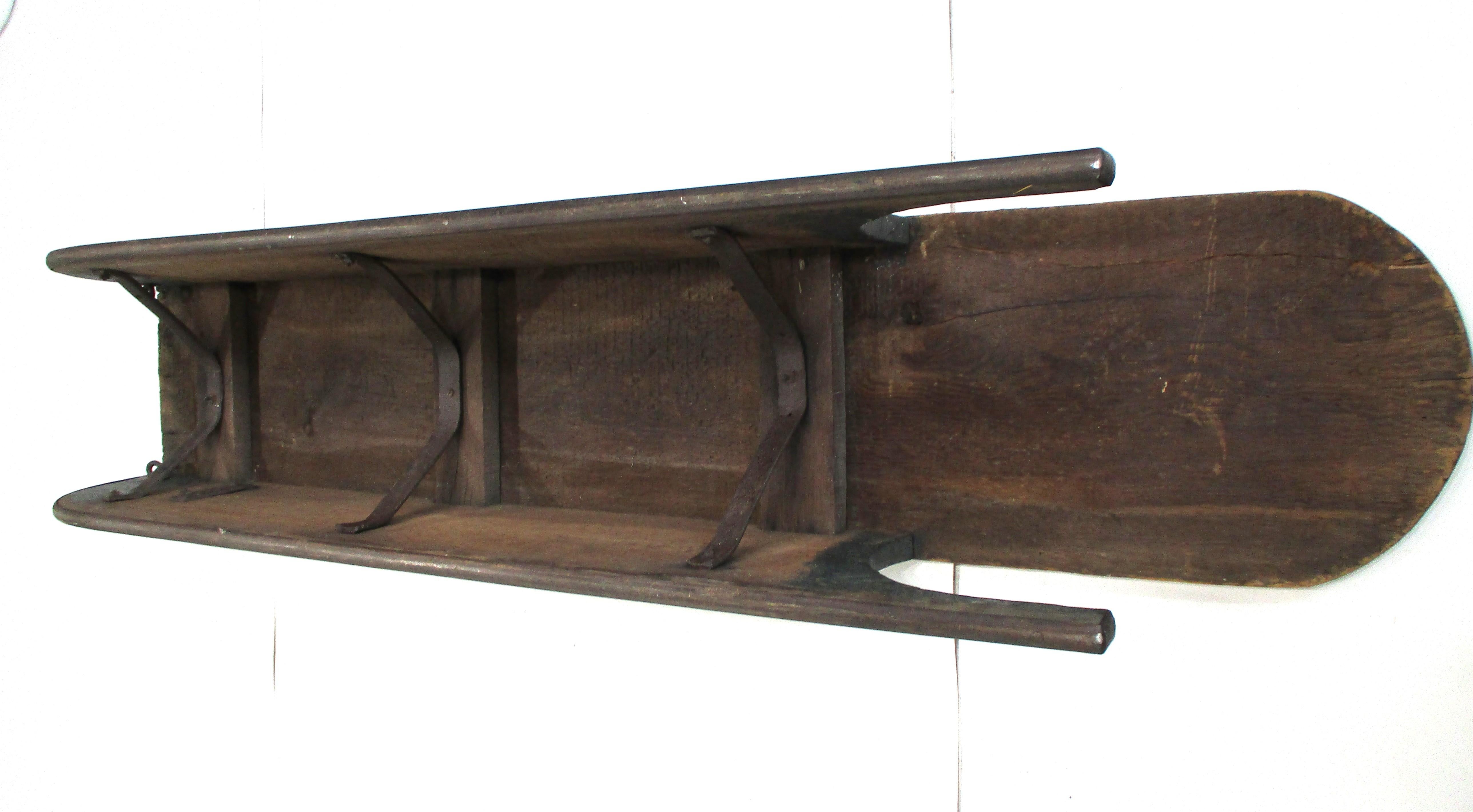 Antico grande slittino da ghiaccio o da neve in legno Folk Art Toboggan in vendita 13