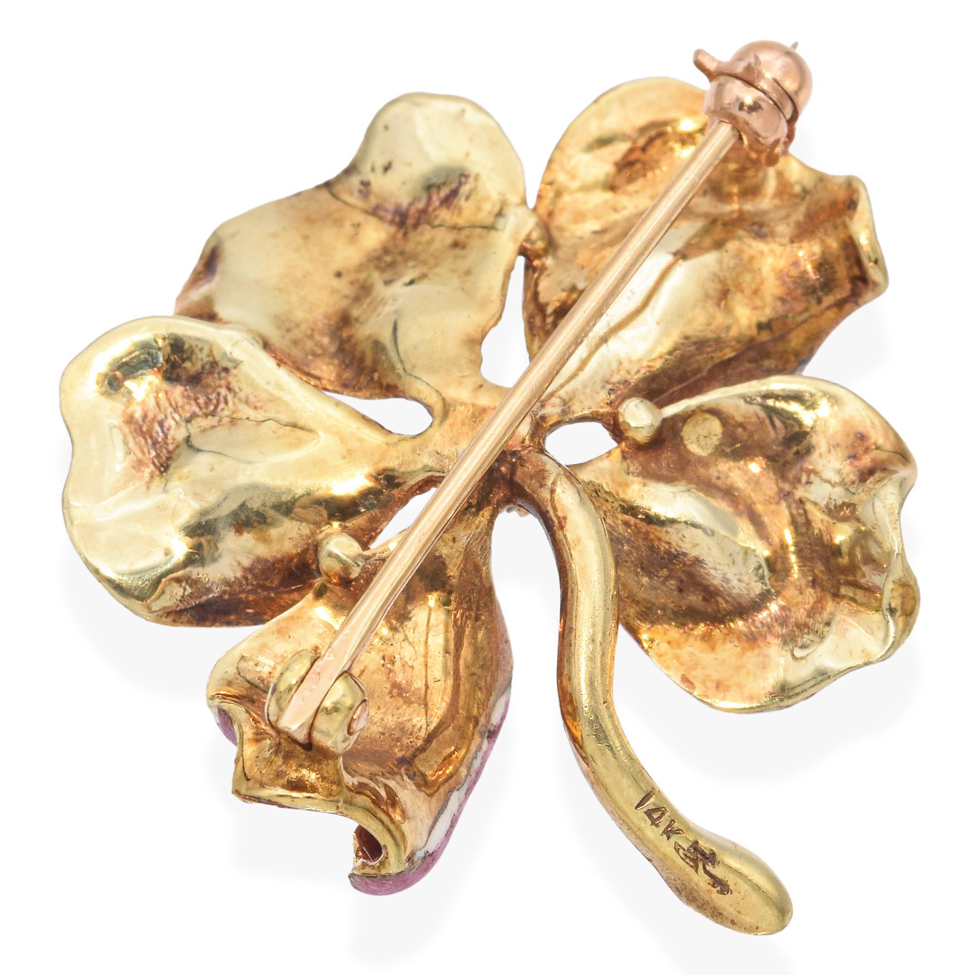 Spilla antica Larter & Sons in oro giallo 14k con smalto e diamanti a forma di viola del pensiero in vendita 1