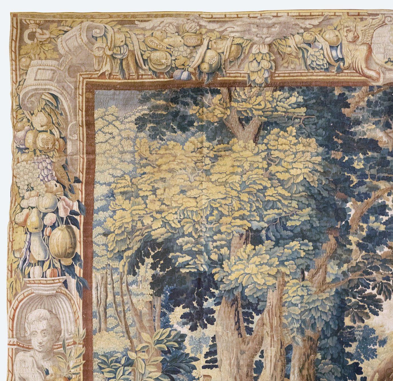 17ème siècle Tapisserie ancienne de la fin du XVIIe siècle, paysage en verdure franco-flamande en vente