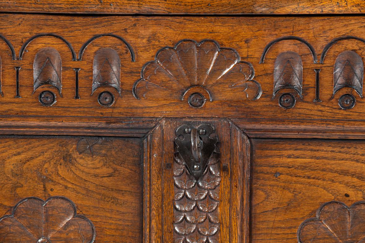 Antique late 17th century English honey color chest or trunk with rich carvings For Sale 6