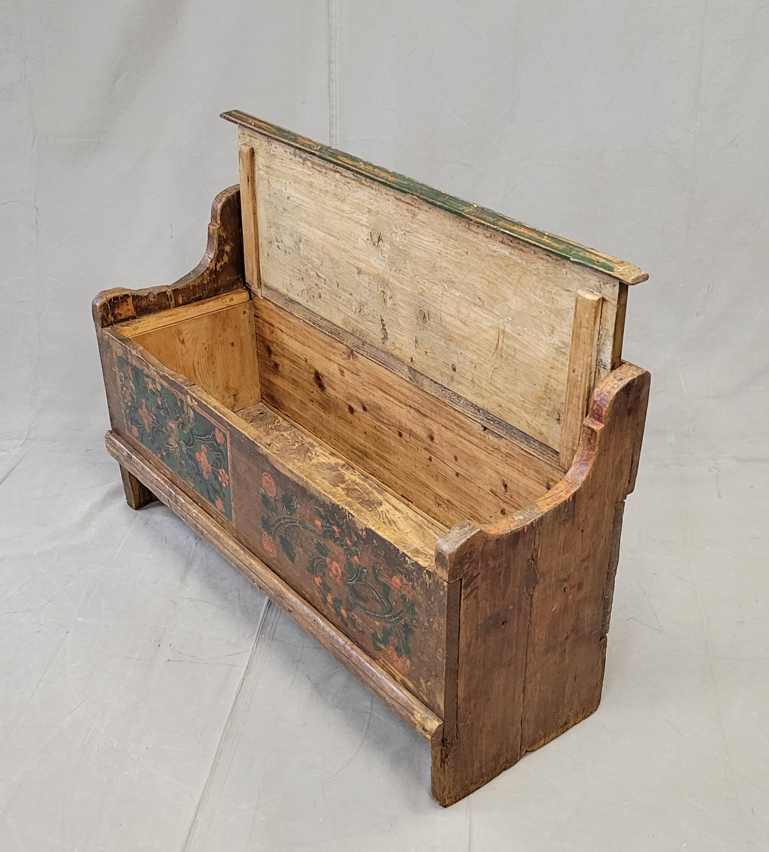 Antique Late 1800s Romanian Painted Pine Storage Bench 7