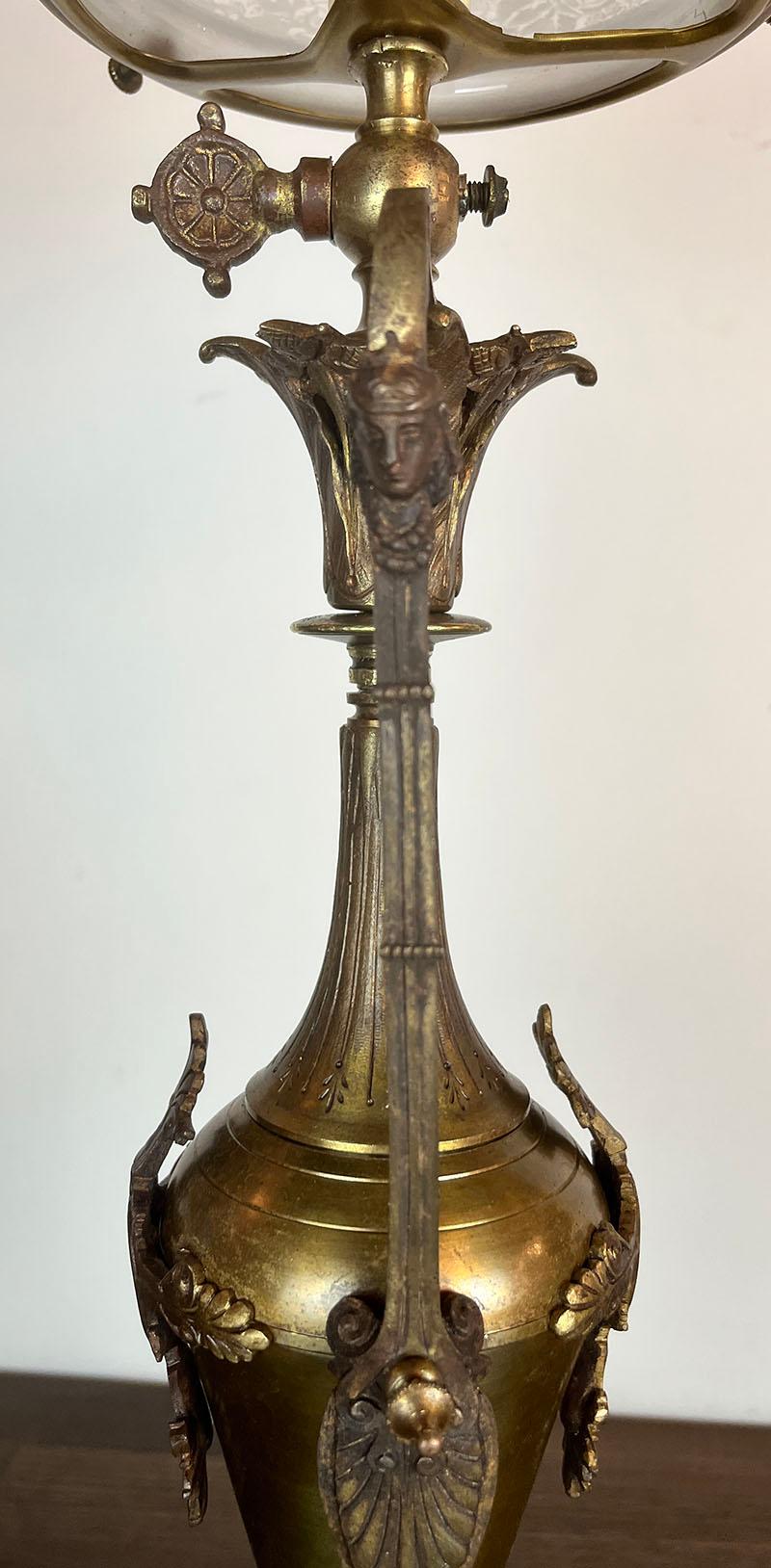 Antique Late 1870s early 1880s Bronze Renaissance Revival Converted Gas Lamp In Good Condition For Sale In Mississauga, CA