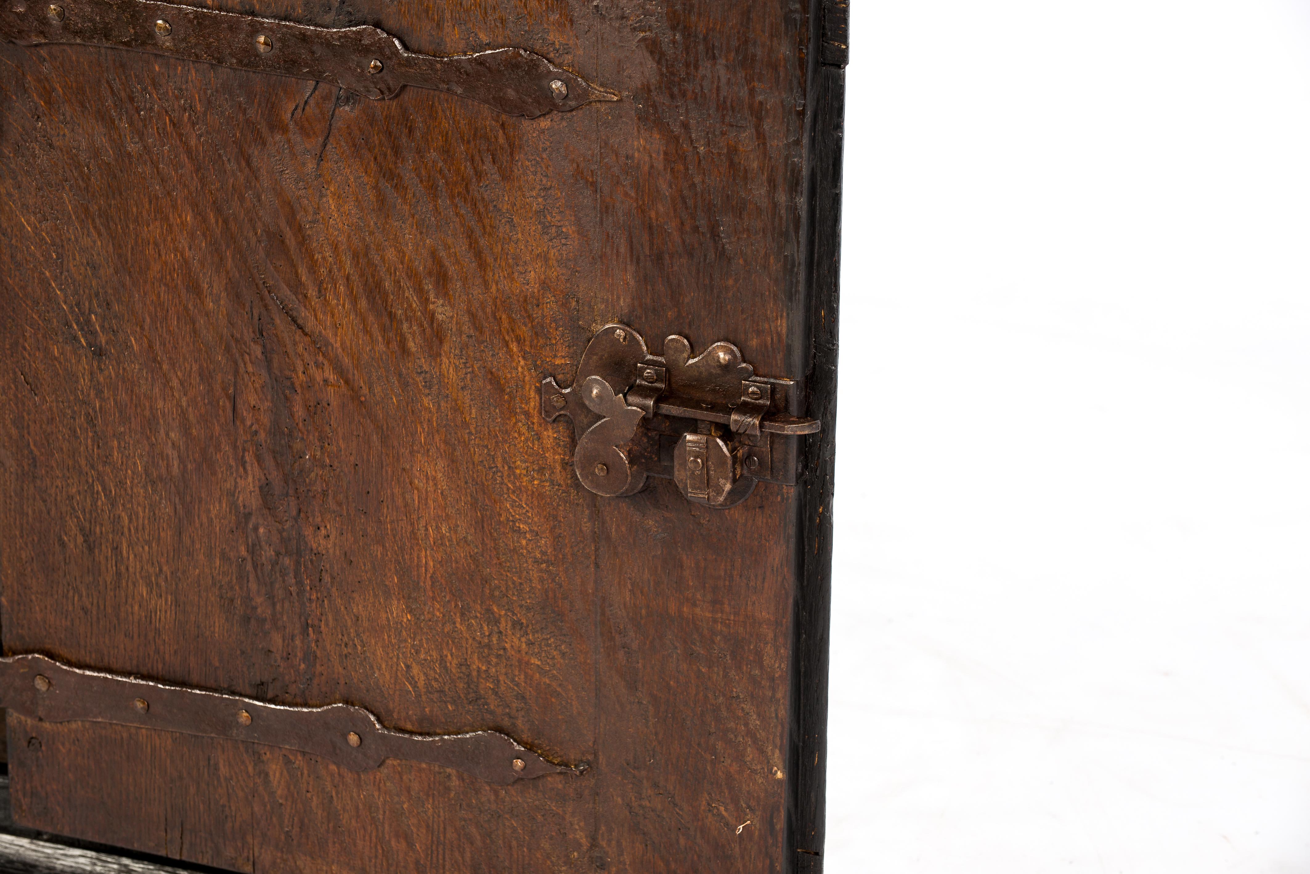 Antique Late 18th Century German Solid Black Oak Wall Hanging Cabinet For Sale 8