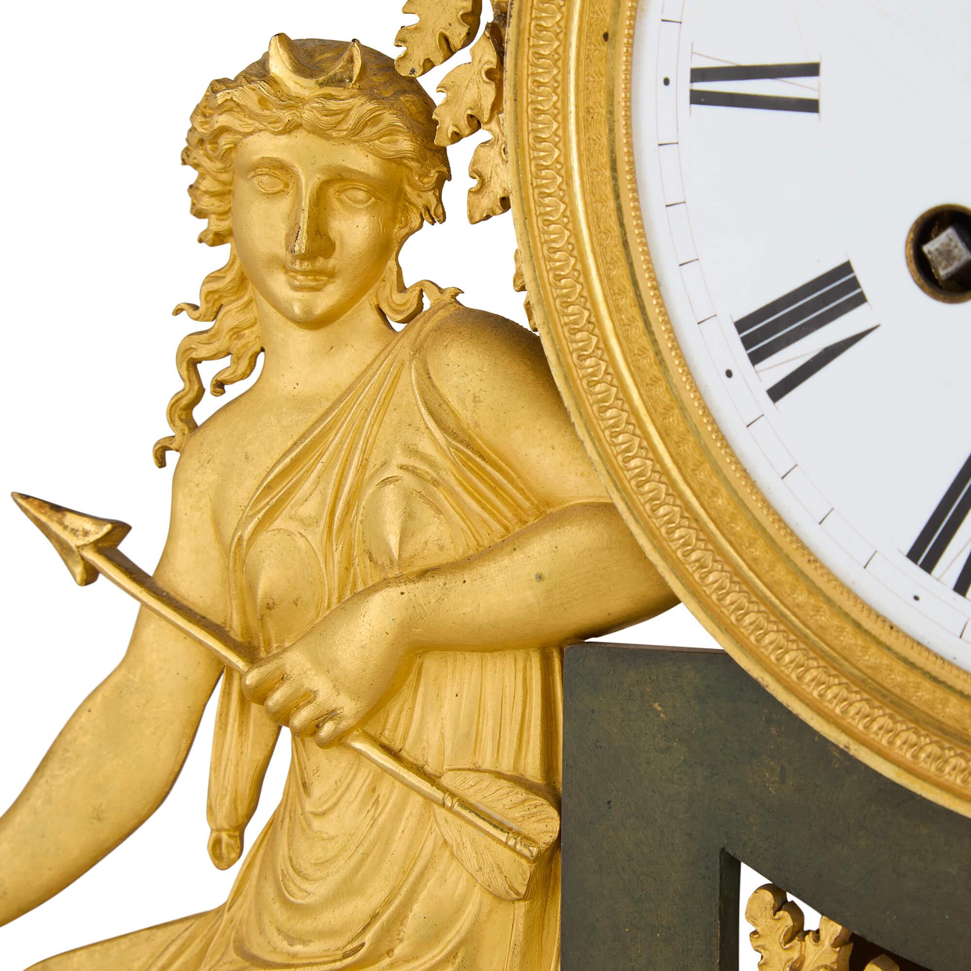 Antique Late 18th Century Louis XVI Gilt Gold Patinated Bronze Mantel Clock In Good Condition For Sale In London, GB