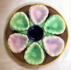 Antique Late 19th Century English Majolica Hand-Painted Oyster Plate