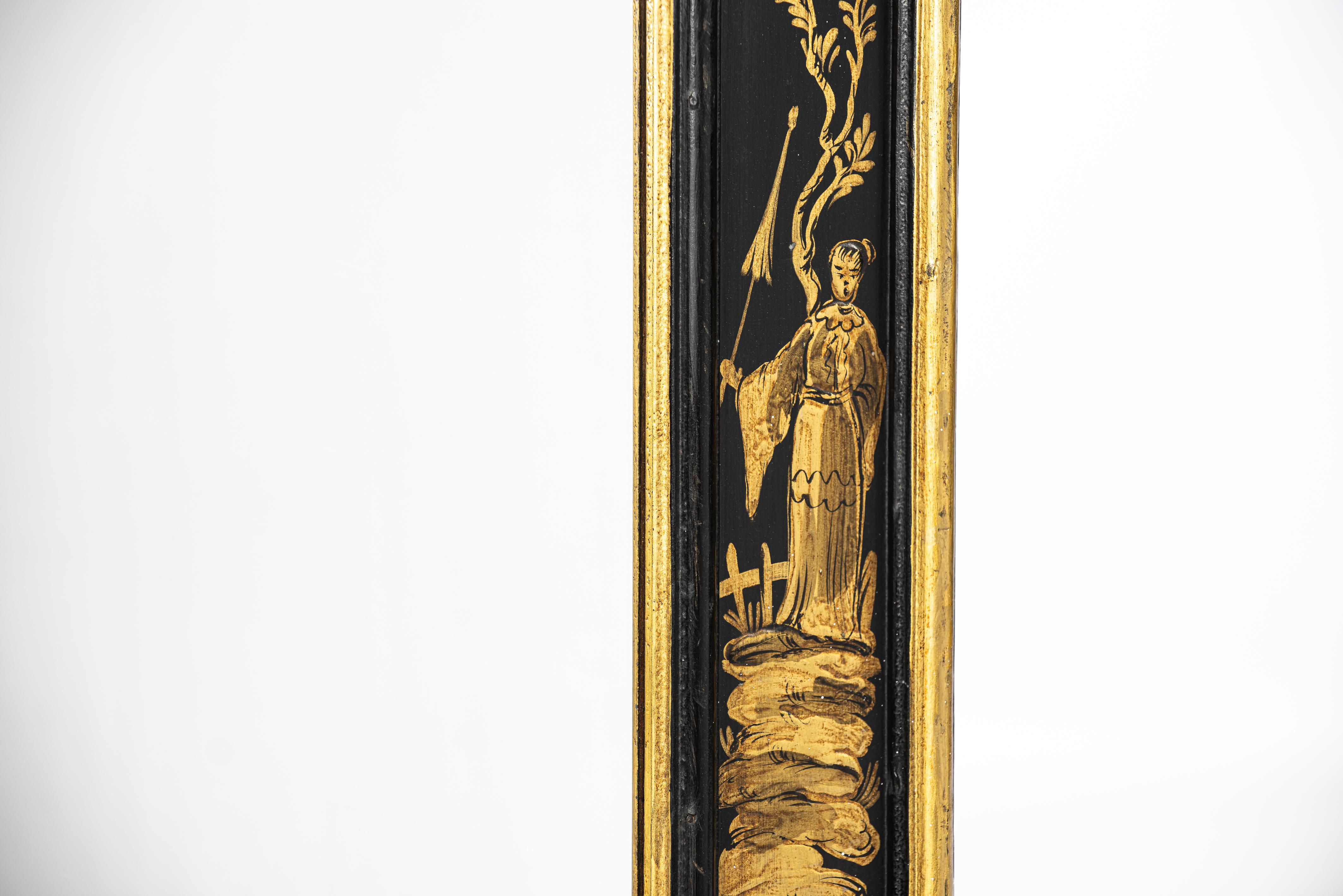 Antique late 19th century French black and gold painted Chinoiserie Mirror In Good Condition For Sale In Casteren, NL