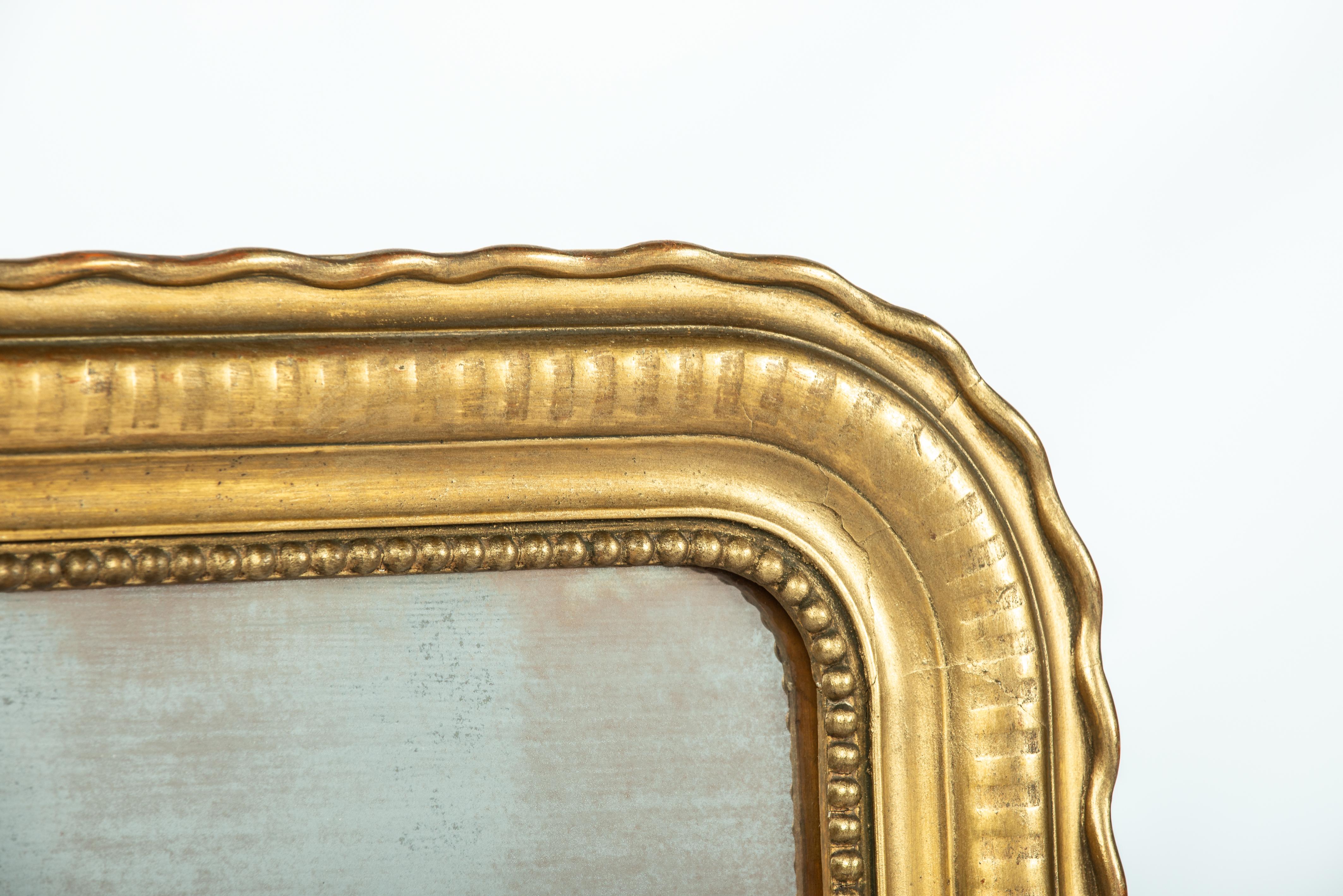 Français Antique Miroir Louis Philippe à bandes dorées à la feuille d'or de la fin du 19ème siècle. en vente