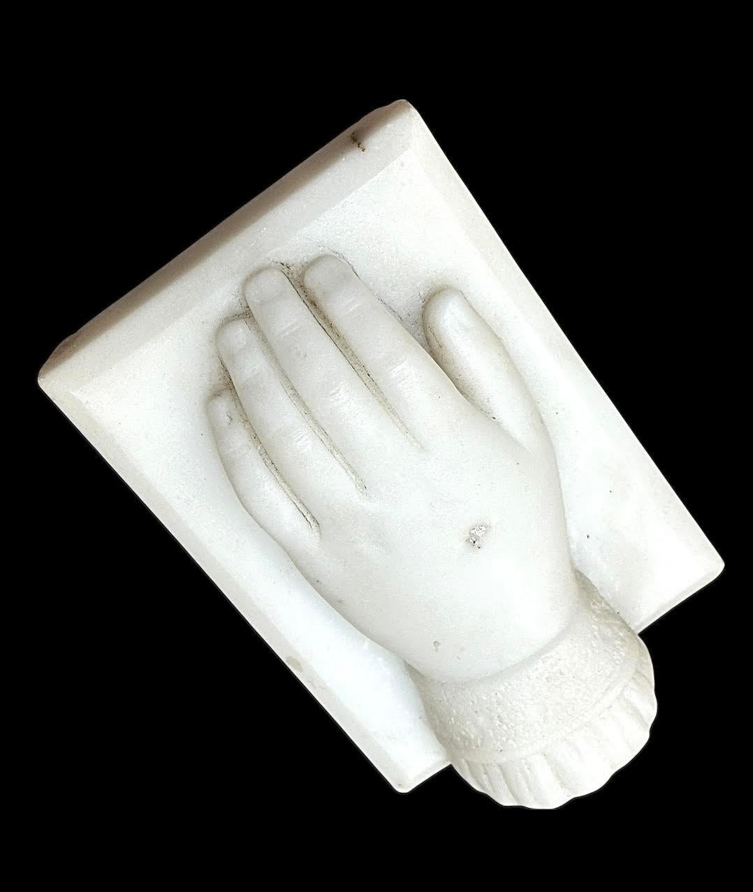 Antique late 19th Century French Victorian Carved Marble Hand For Sale 2