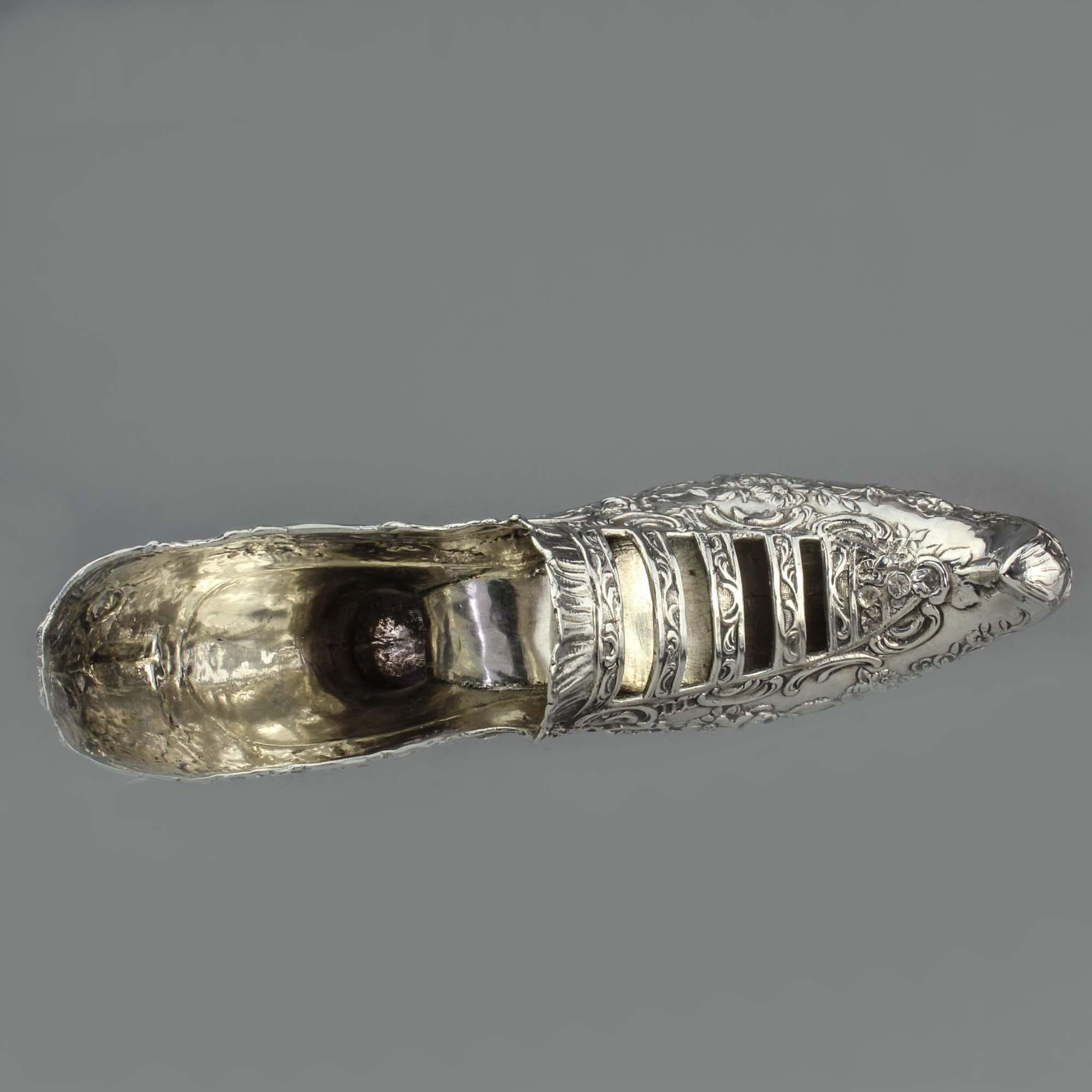 Antique Late 19th Century German 930, Silver Rococo Lady's Shoe with Elf Toe For Sale 4