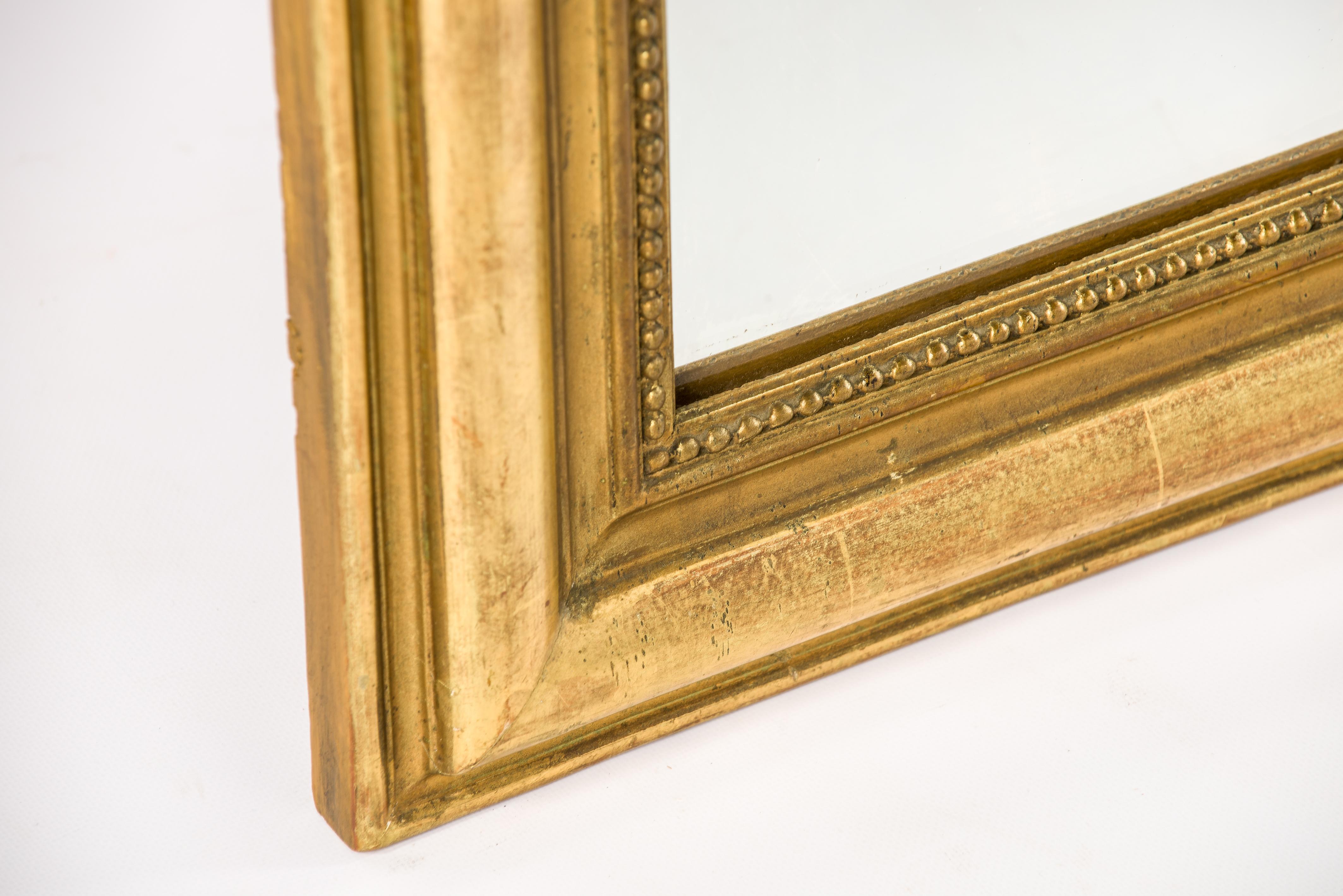 Antiker französischer Louis Philippe-Spiegel mit Blattgold aus dem späten 19. Jahrhundert, vergoldet (Vergoldet)