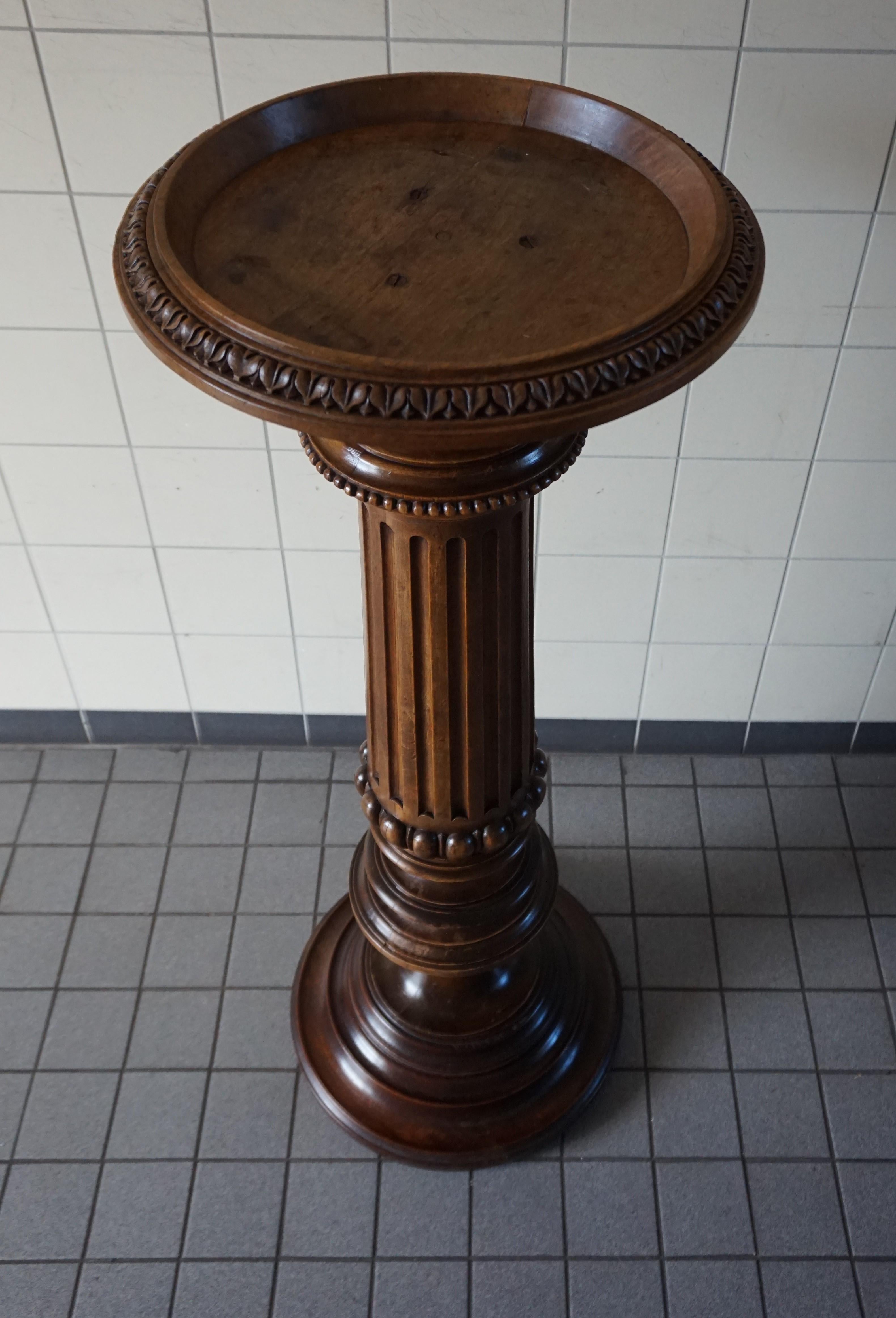 Antique Late 19th Century Hand Carved Solid Nutwood Round Pedestal Display Stand 2