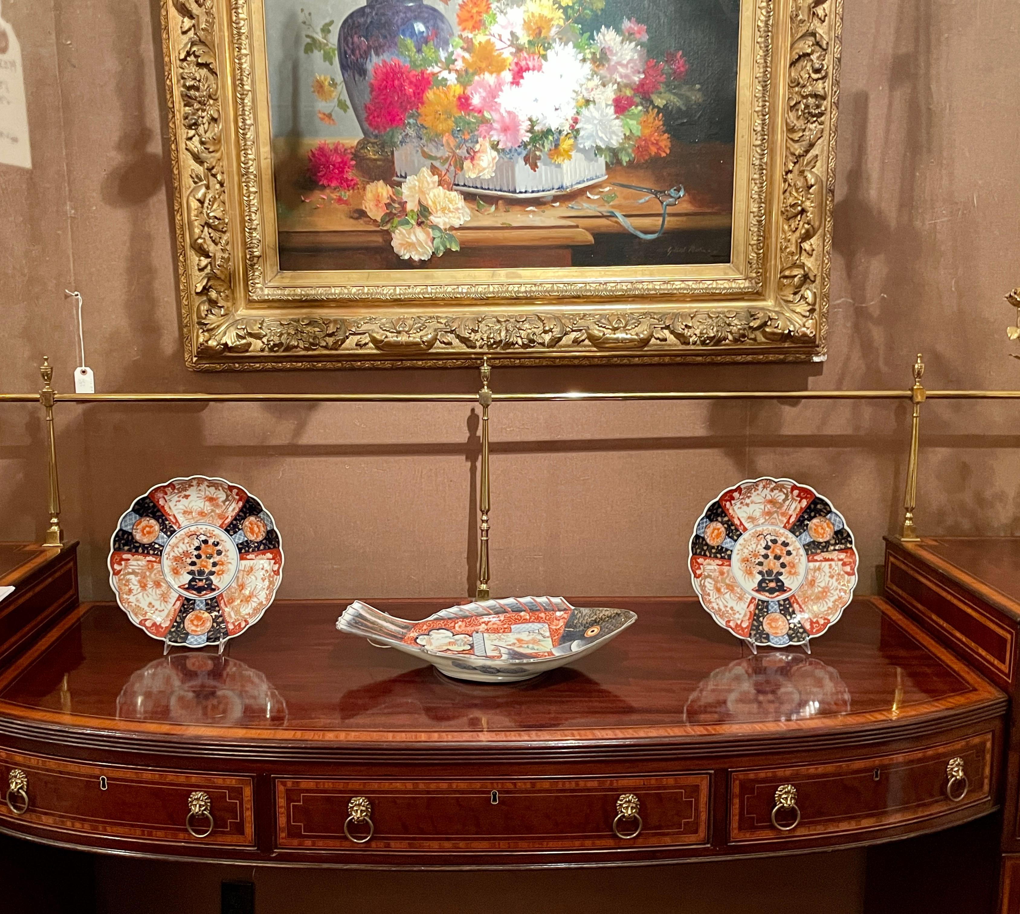 Ancien plateau en forme de poisson en porcelaine japonaise de la fin du 19ème siècle, vers 1890-1910 en vente 1