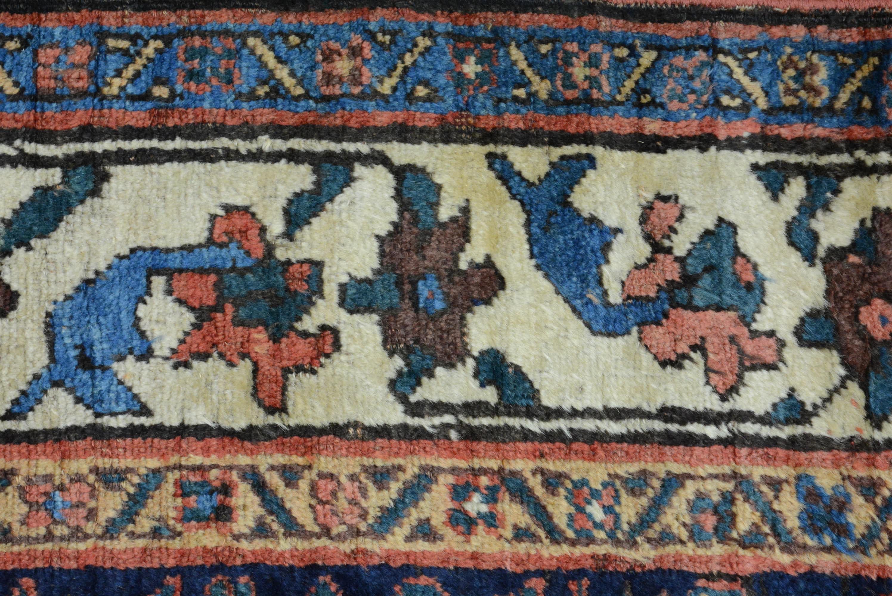 Teinture végétale Ancien tapis kurde Bidjar de la fin du 19e siècle en vente