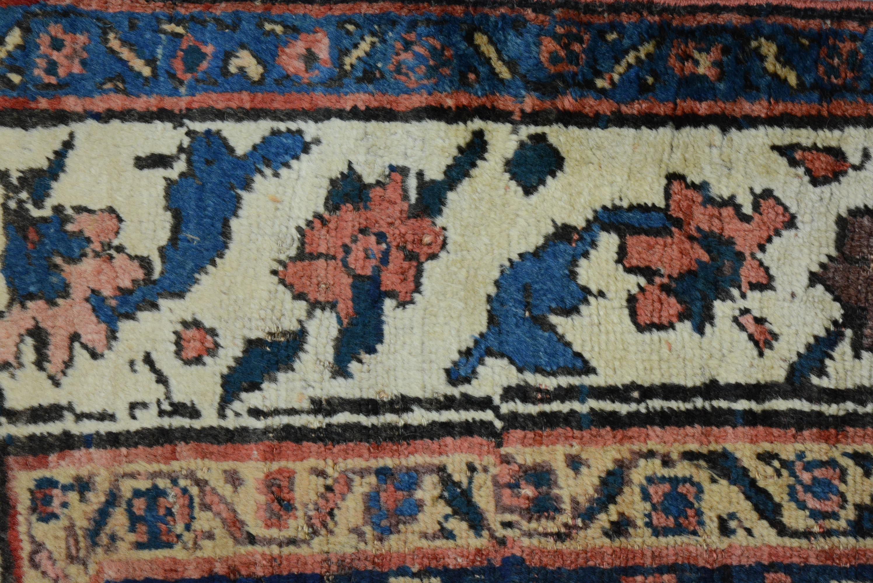 Ancien tapis kurde Bidjar de la fin du 19e siècle Bon état - En vente à Closter, NJ