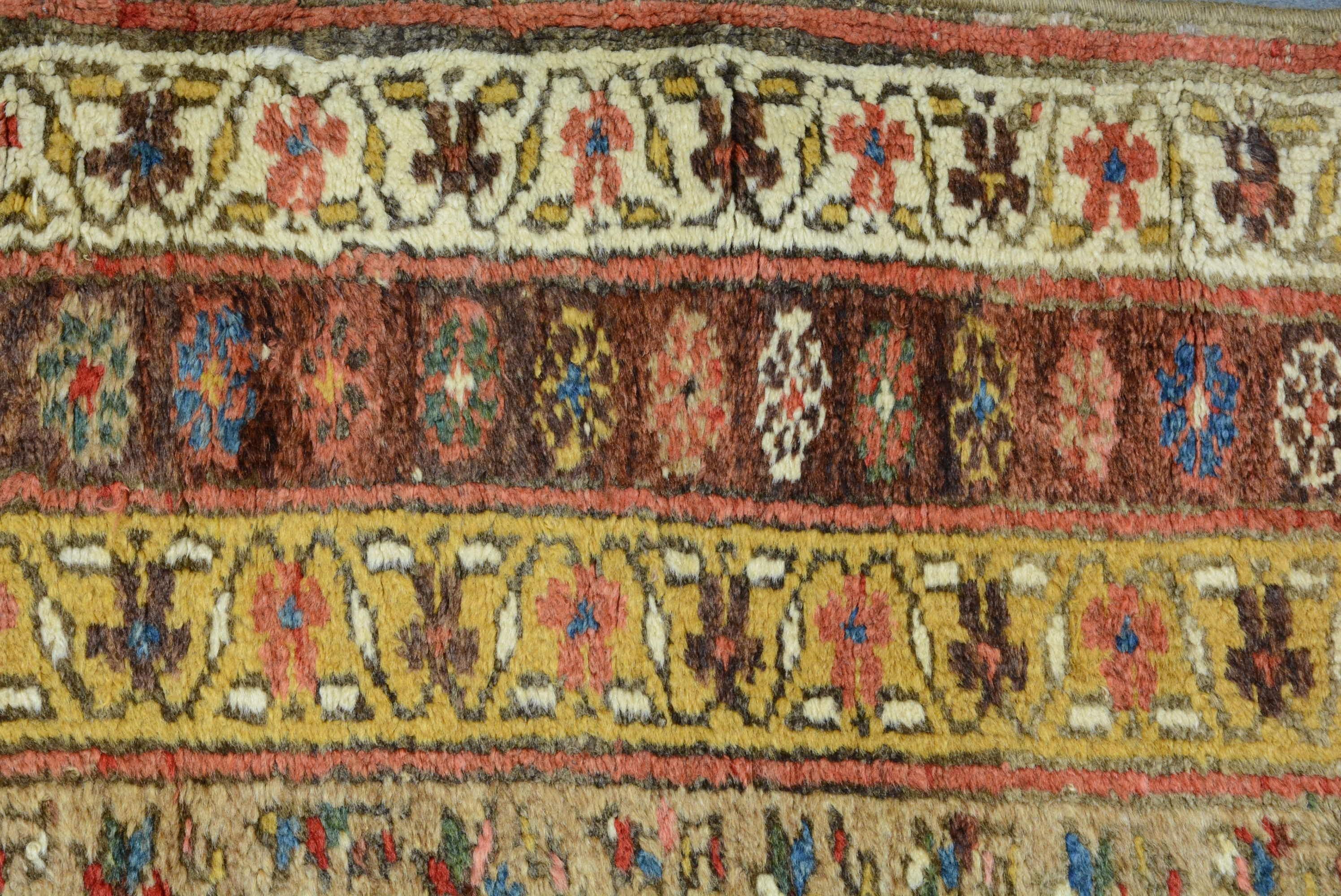 Tintura vegetale Tappeto antico curdo della fine del XIX secolo in vendita