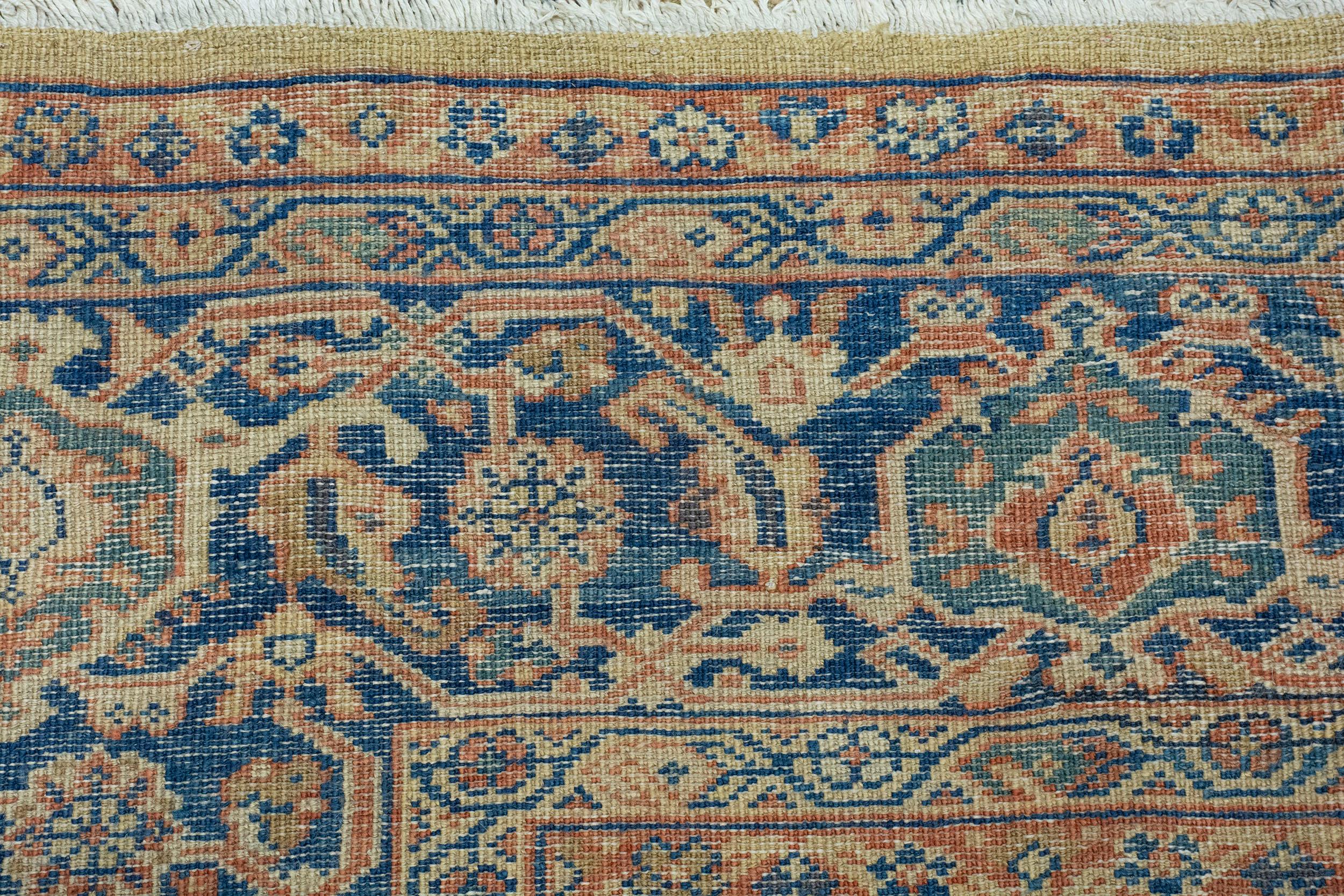Antique Late 19th Century Persian Fereghan Carpet For Sale 4
